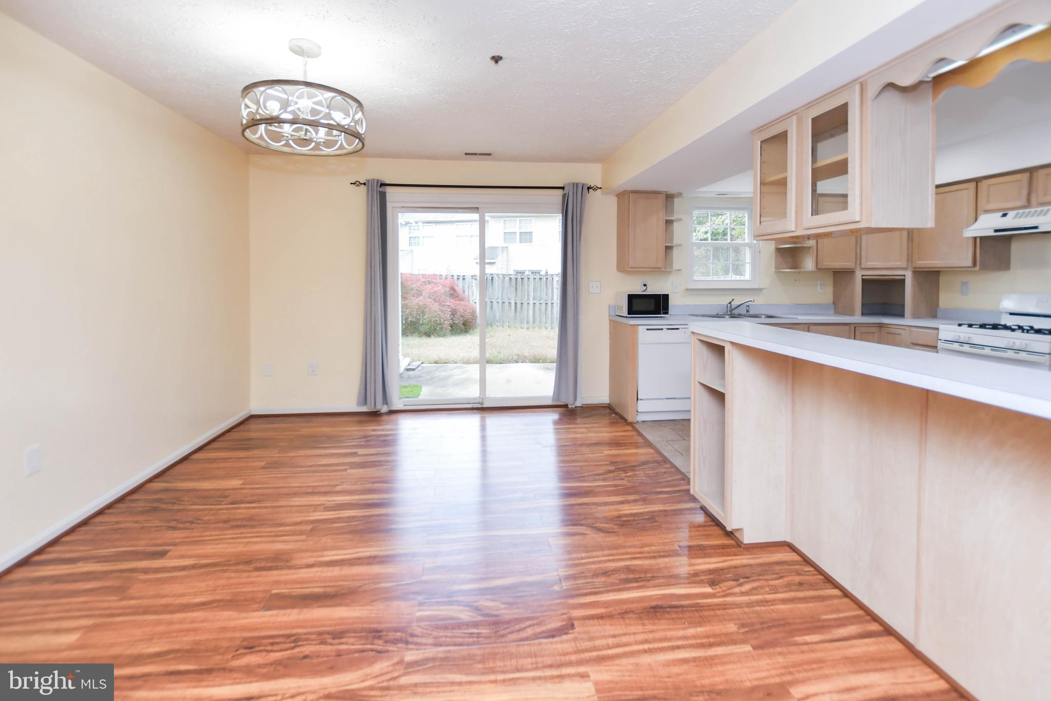 DORCHESTER NEIGHBORHOOD - Residential