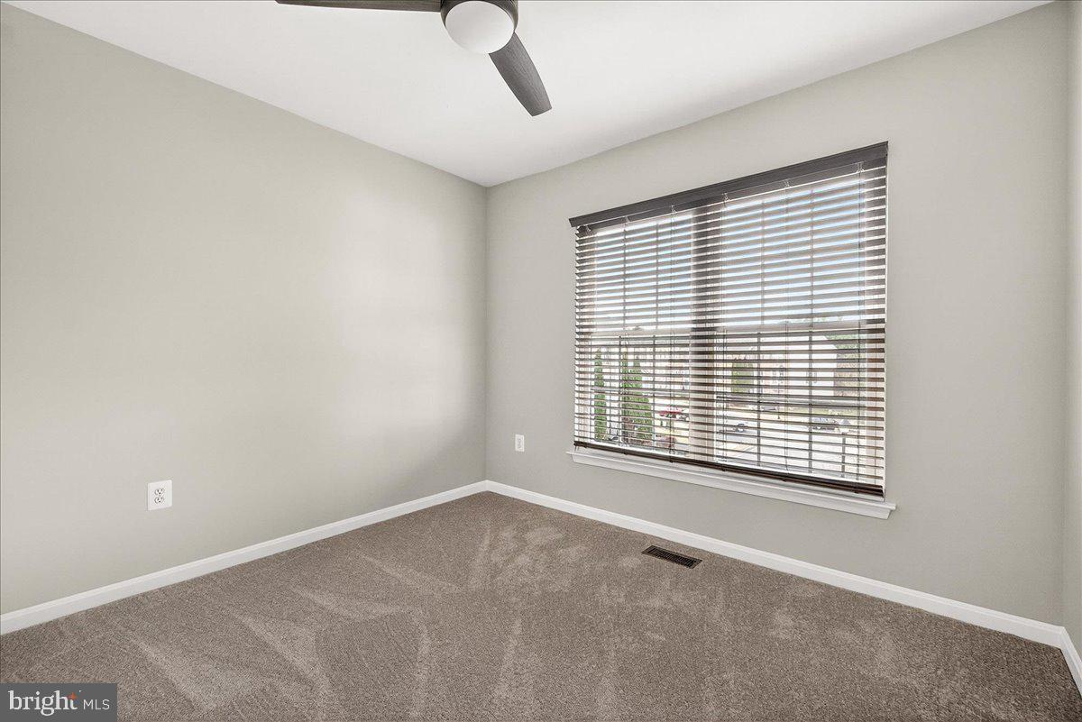 NORTH CROSSING - Residential