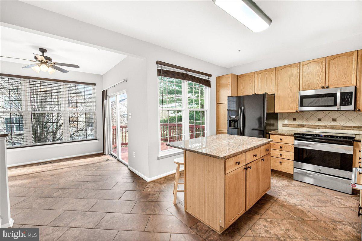 NORTH CROSSING - Residential