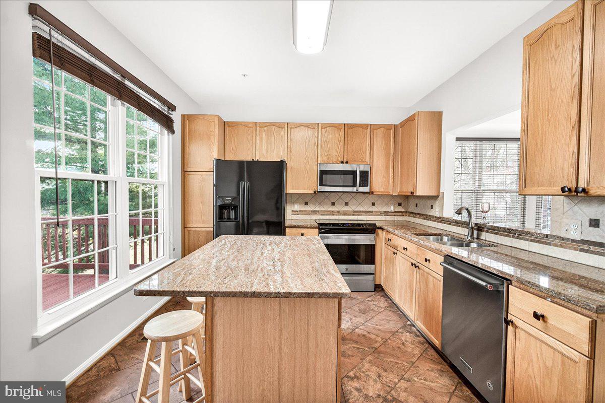 NORTH CROSSING - Residential