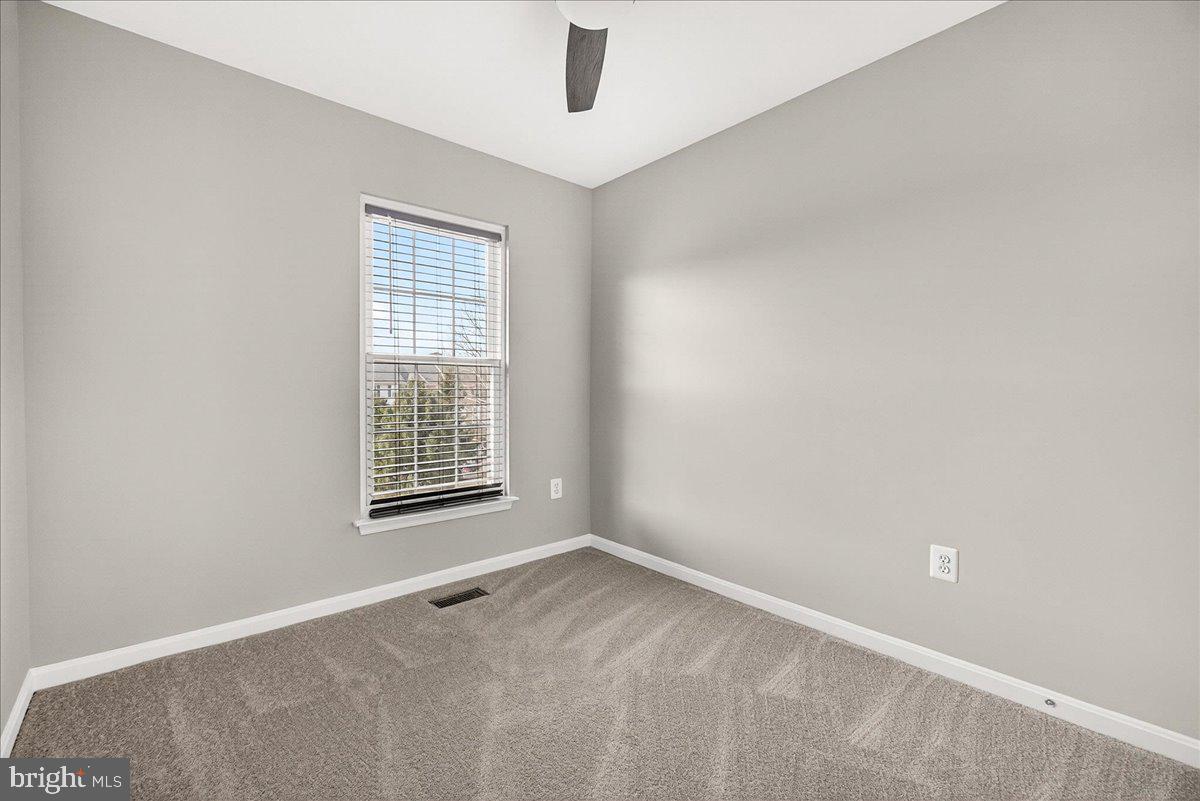 NORTH CROSSING - Residential