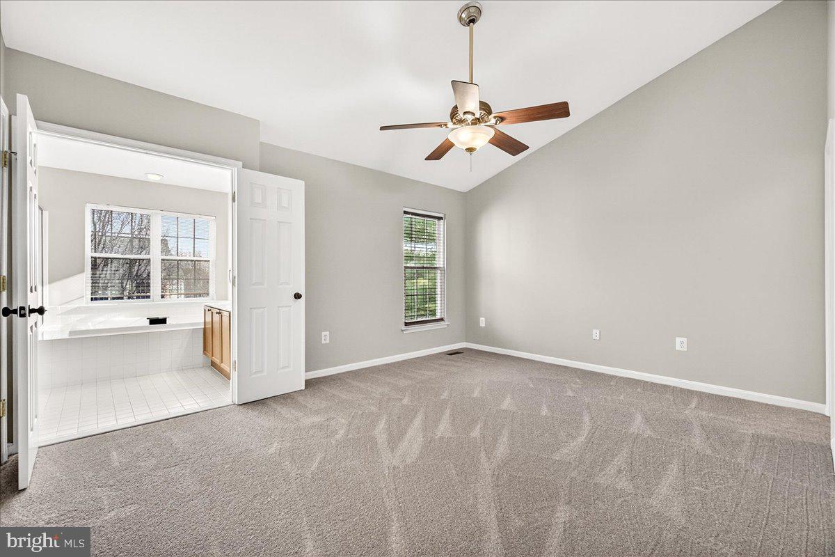 NORTH CROSSING - Residential