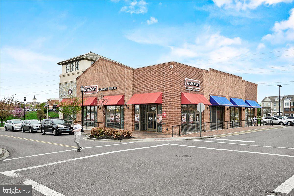 NORTH CROSSING - Residential