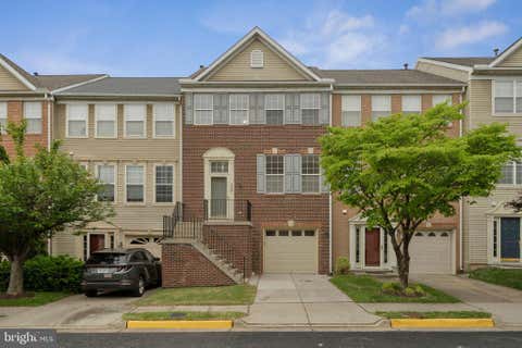Townhouse For Sale - 2906 Fairfax Metro Lane<br/> VIENNA, VA 22181