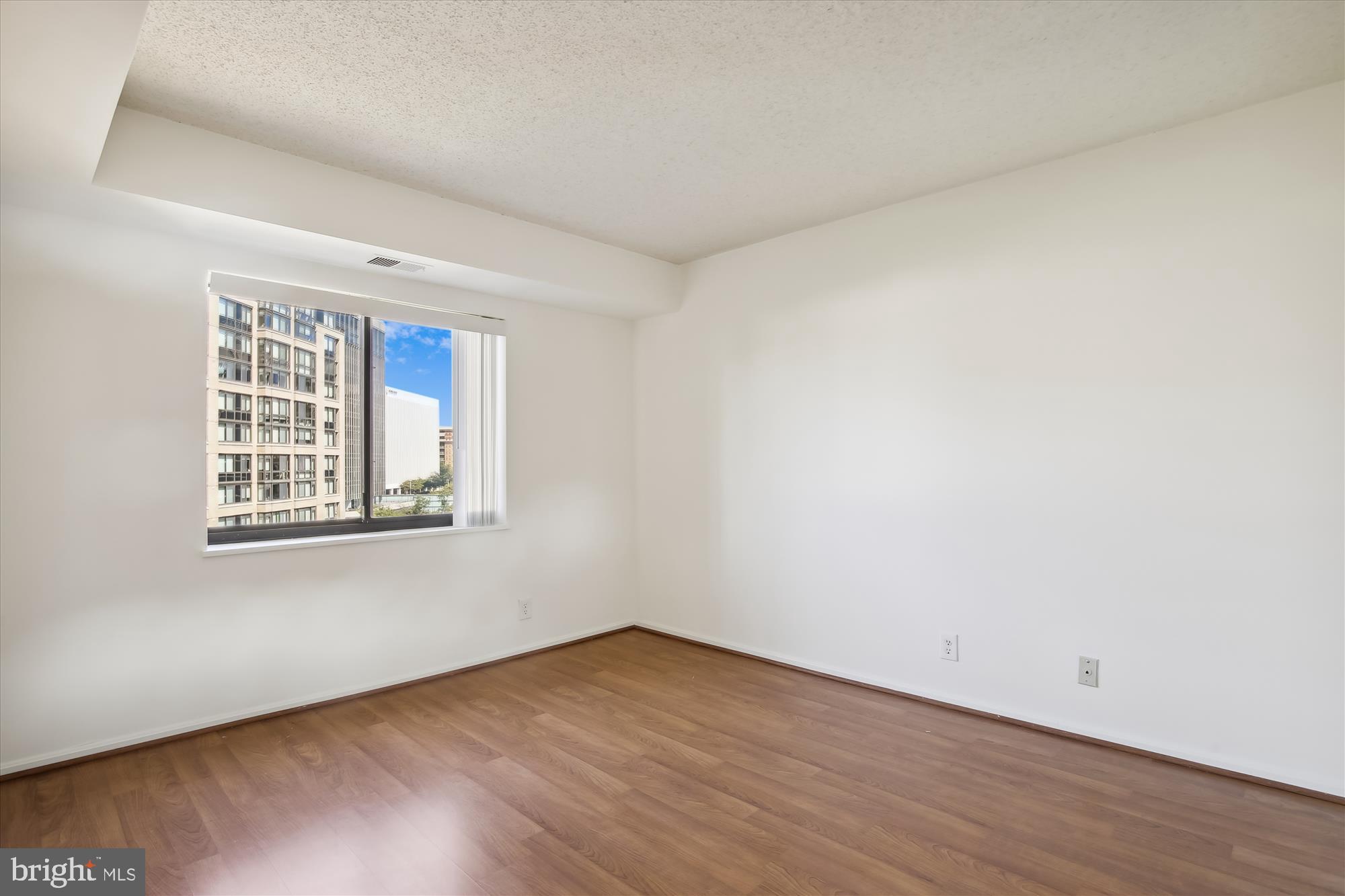 BELVEDERE CONDOMINIUM - Residential Lease