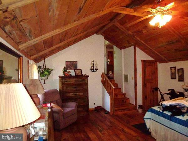 VALLEY HIGH TIMBER FARMS - Residential