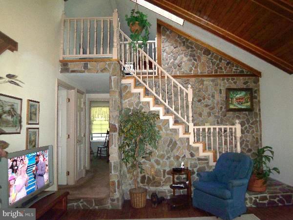 VALLEY HIGH TIMBER FARMS - Residential