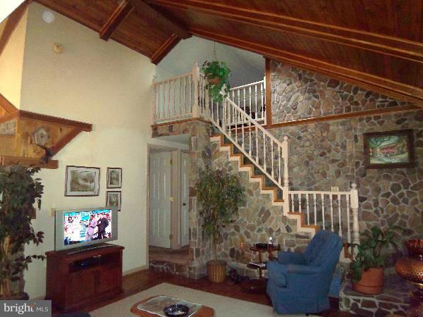 VALLEY HIGH TIMBER FARMS - Residential