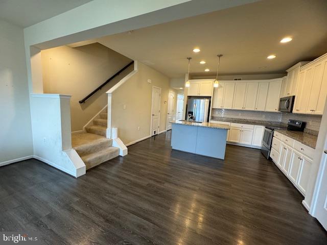 THE GALLERY - Residential Lease