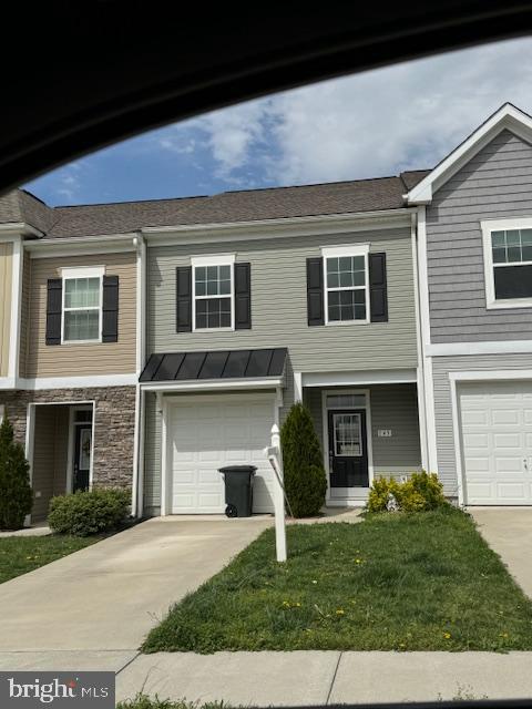 THE GALLERY - Residential Lease