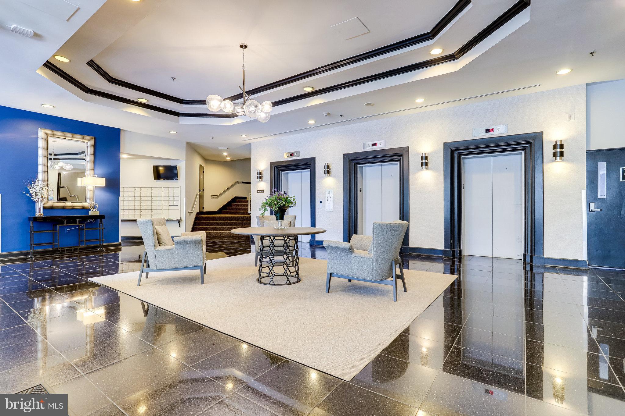 1001 N RANDOLPH STREET 920