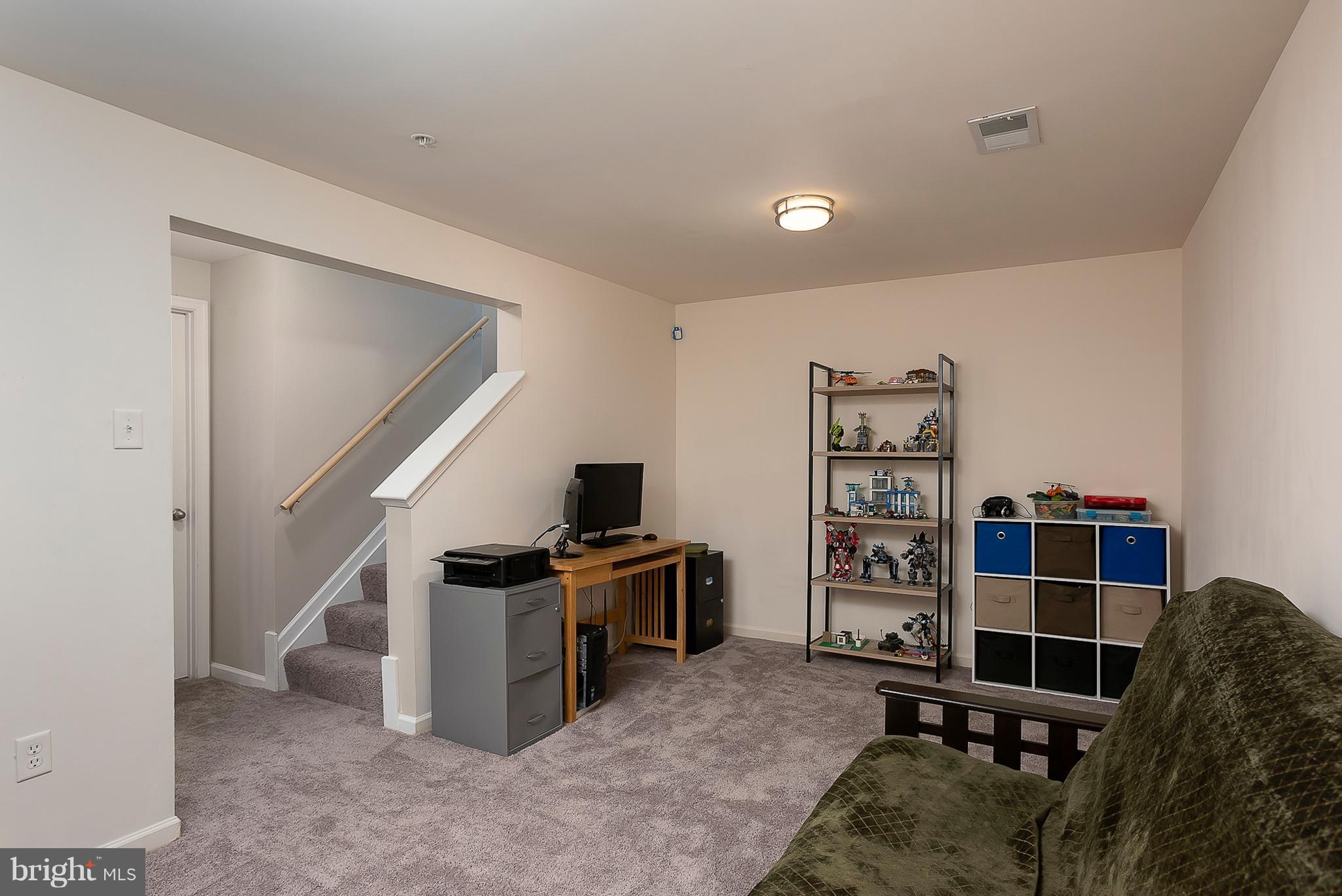 PINEY ORCHARD - Residential