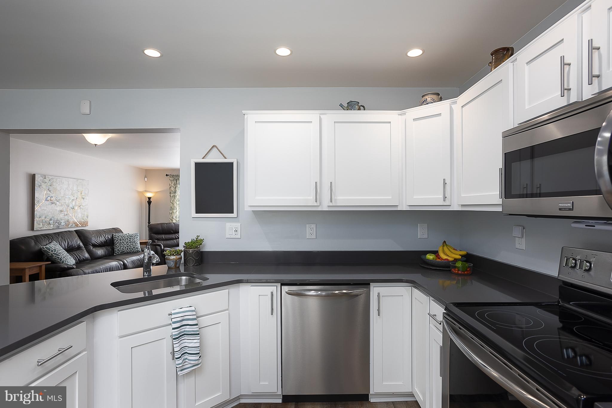 PINEY ORCHARD - Residential