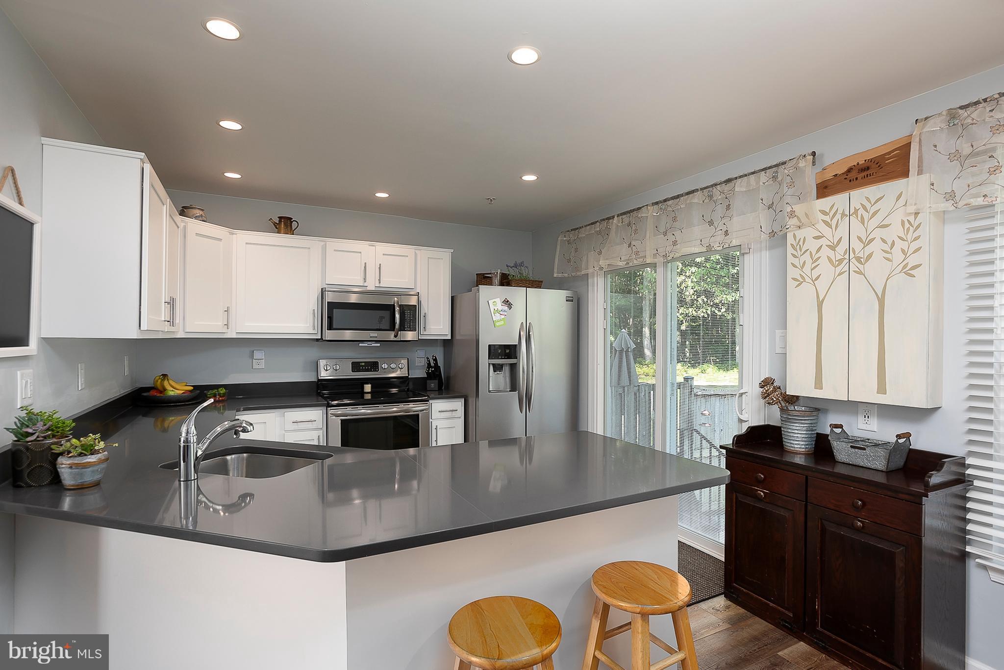 PINEY ORCHARD - Residential