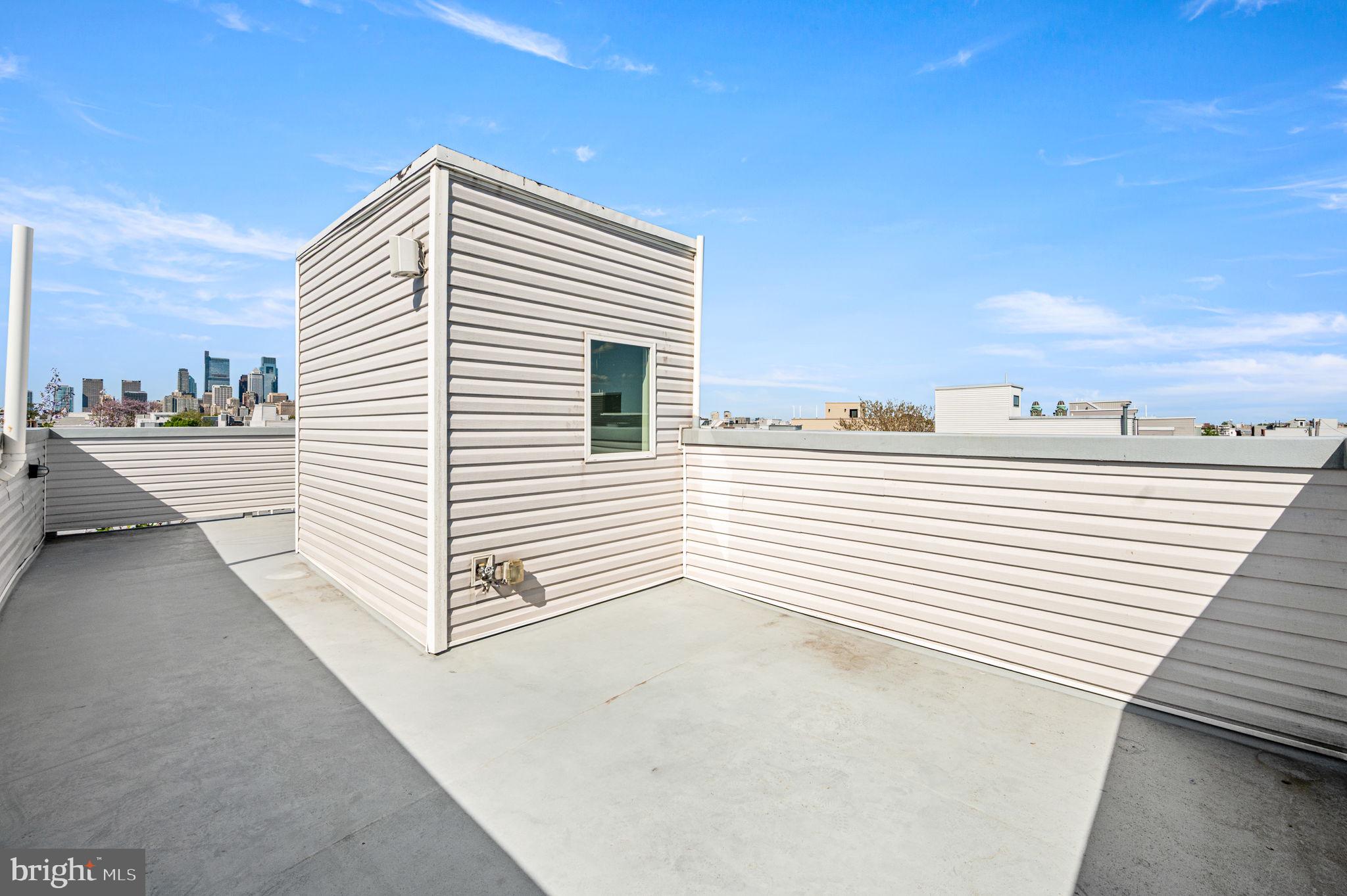 POINT BREEZE - Residential