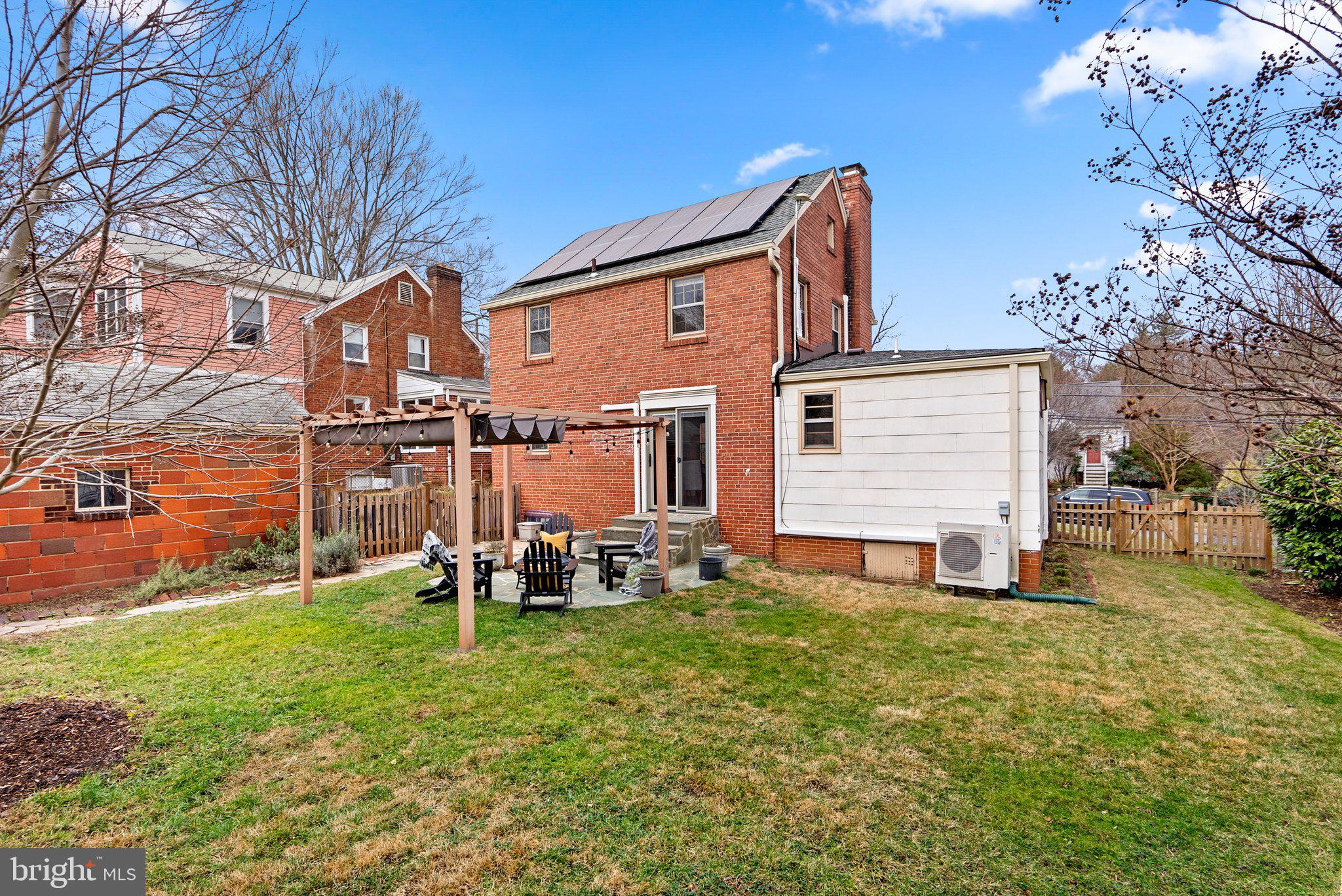 SILVER SPRING - Residential