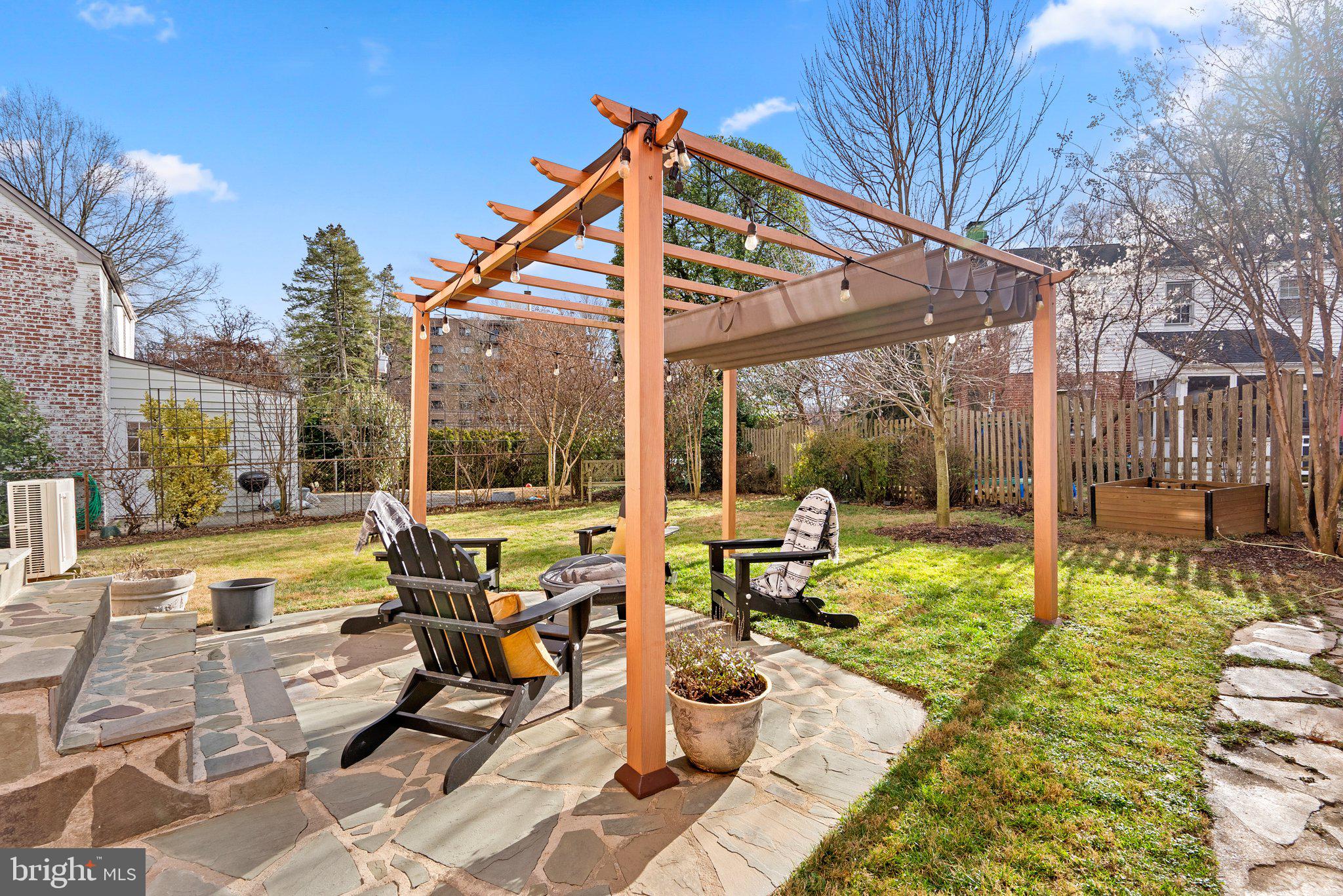 SILVER SPRING - Residential