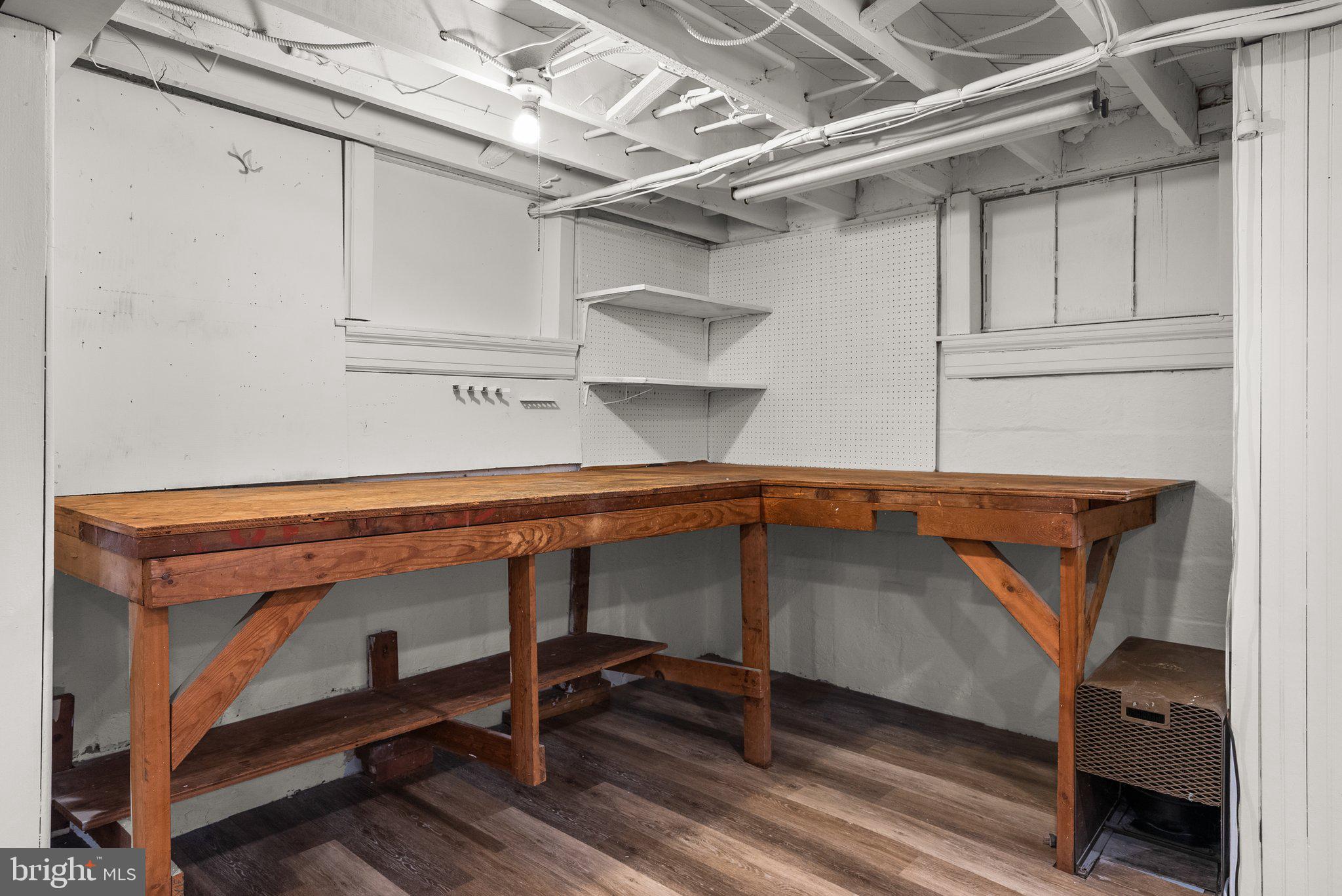 SILVER SPRING - Residential