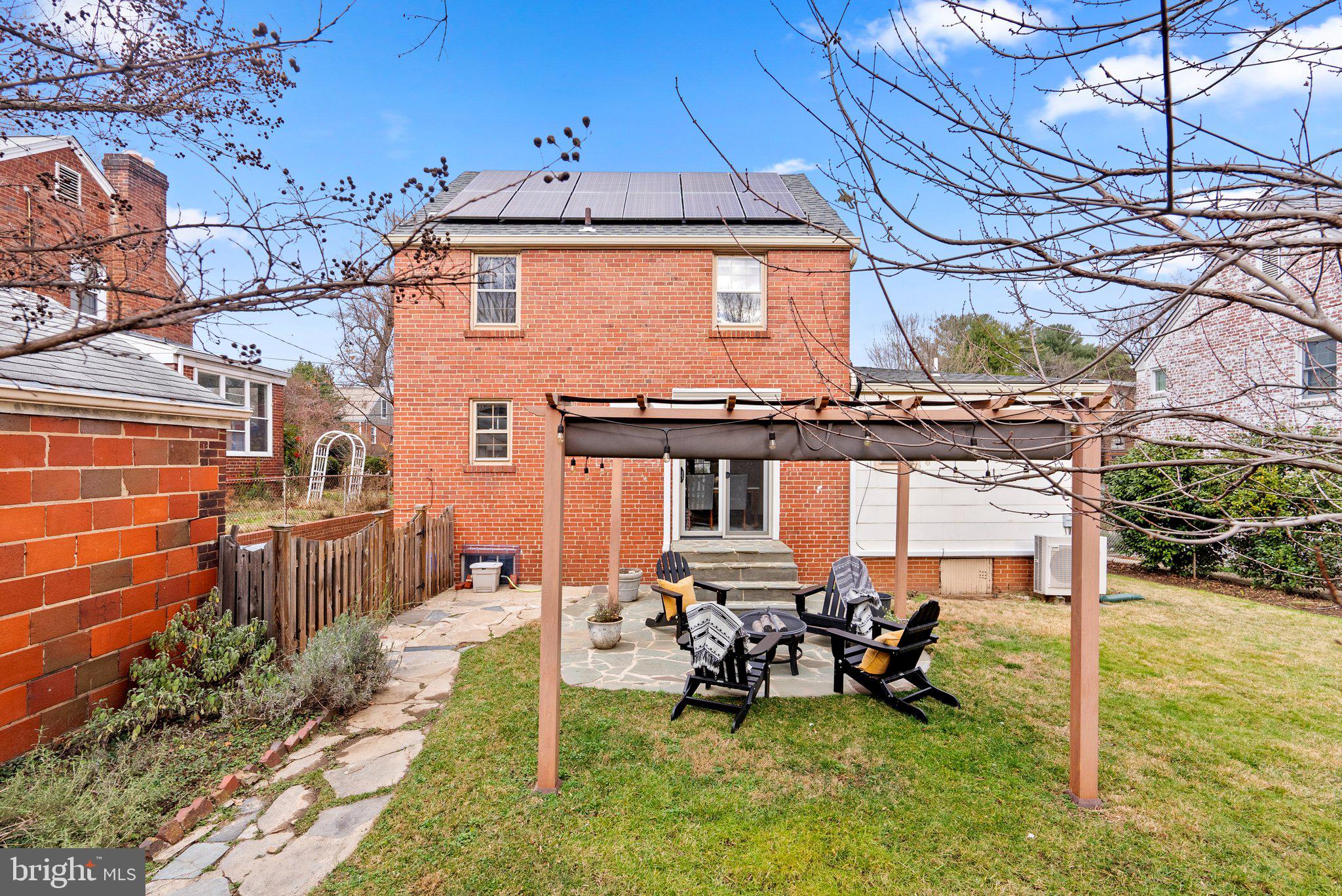 SILVER SPRING - Residential