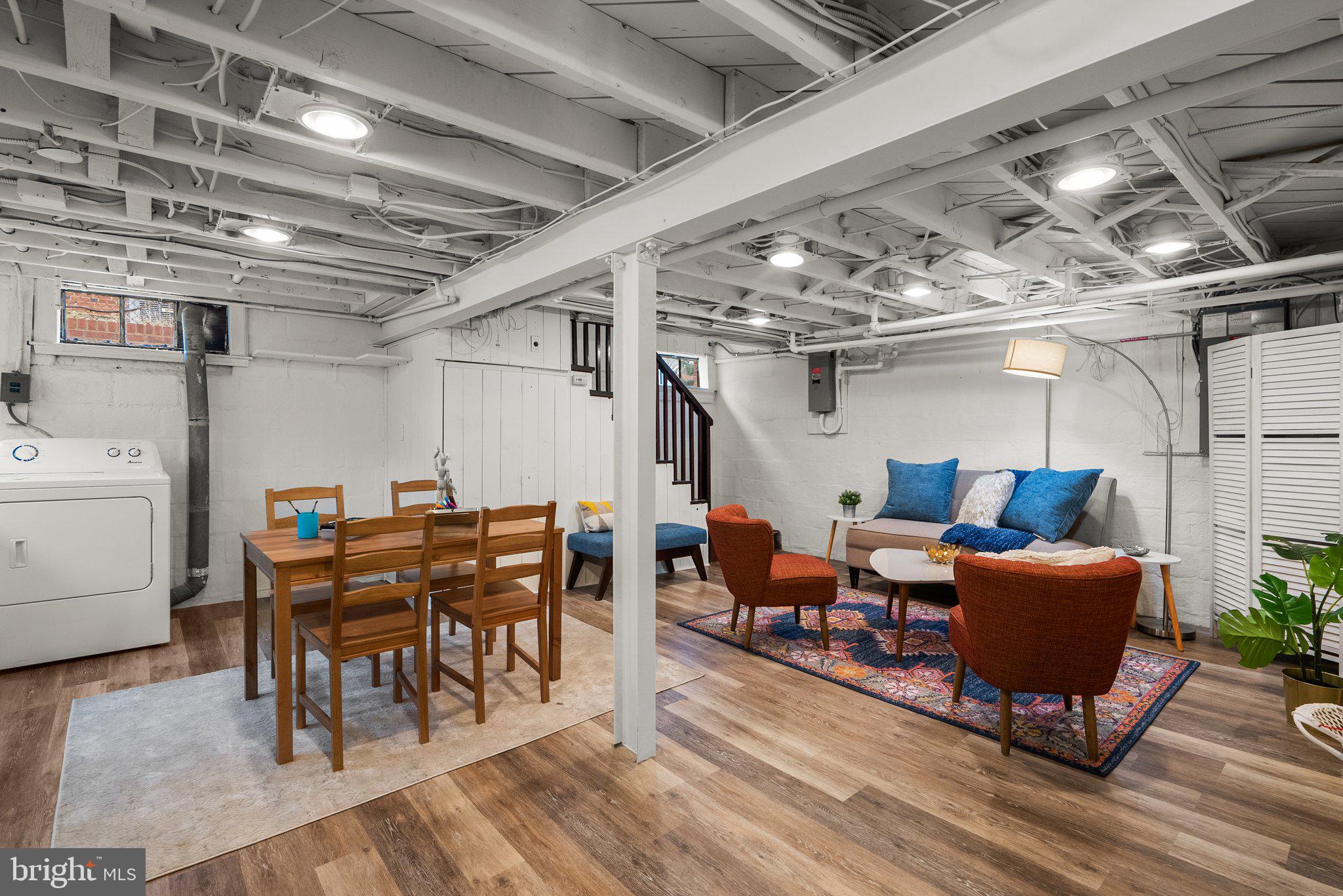 SILVER SPRING - Residential