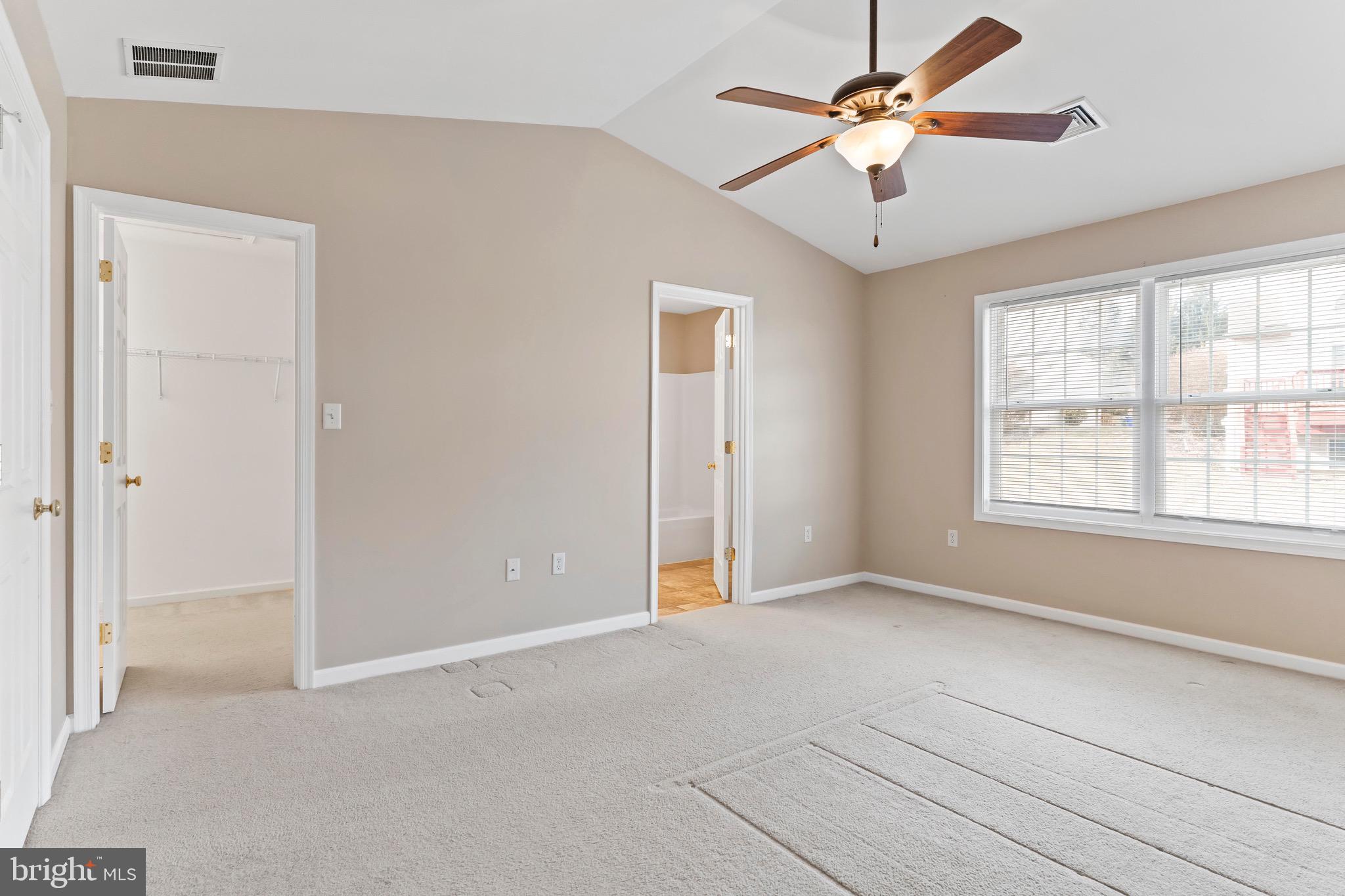 NORTHWOODS CROSSING - Residential