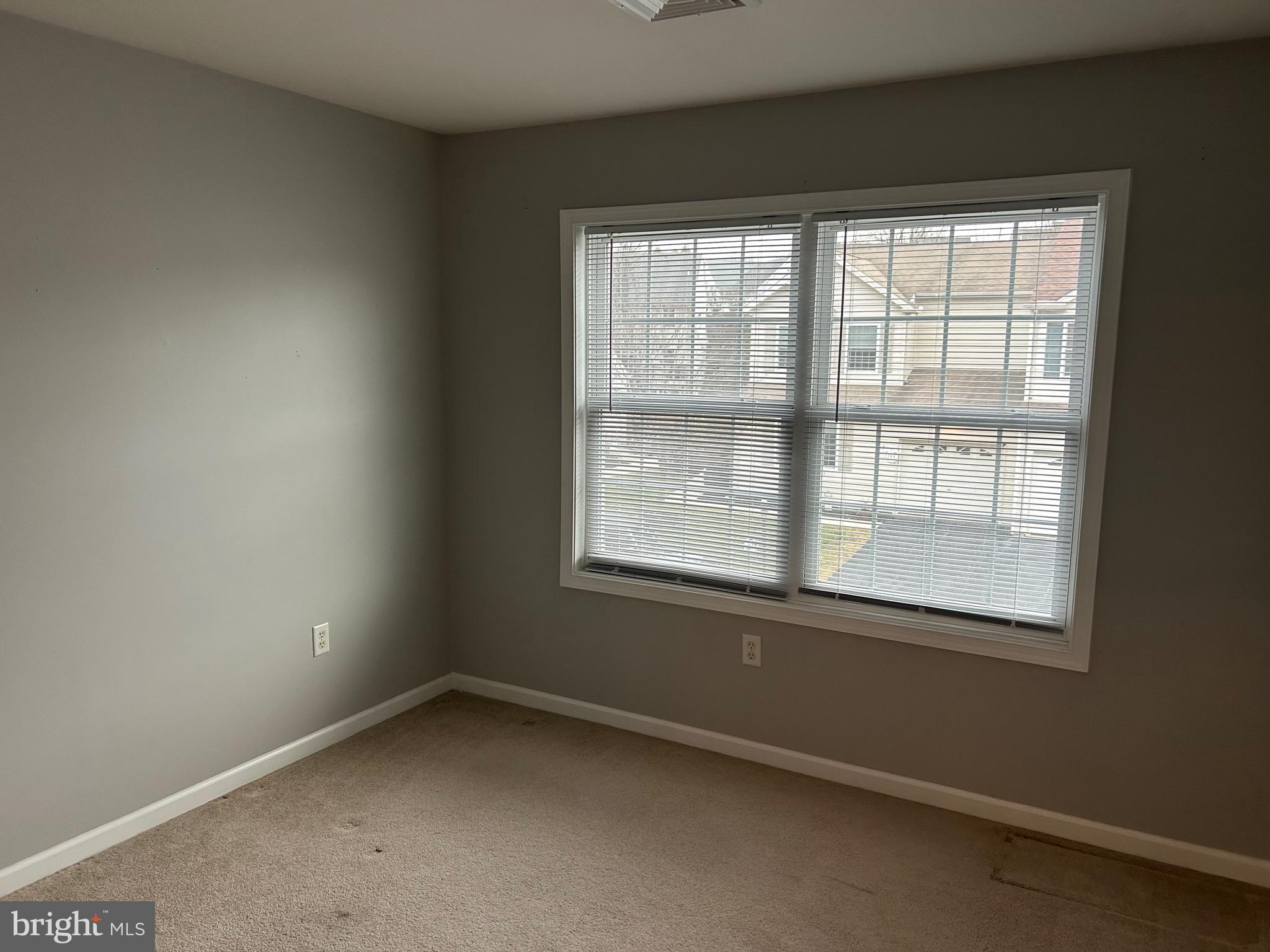 NORTHWOODS CROSSING - Residential