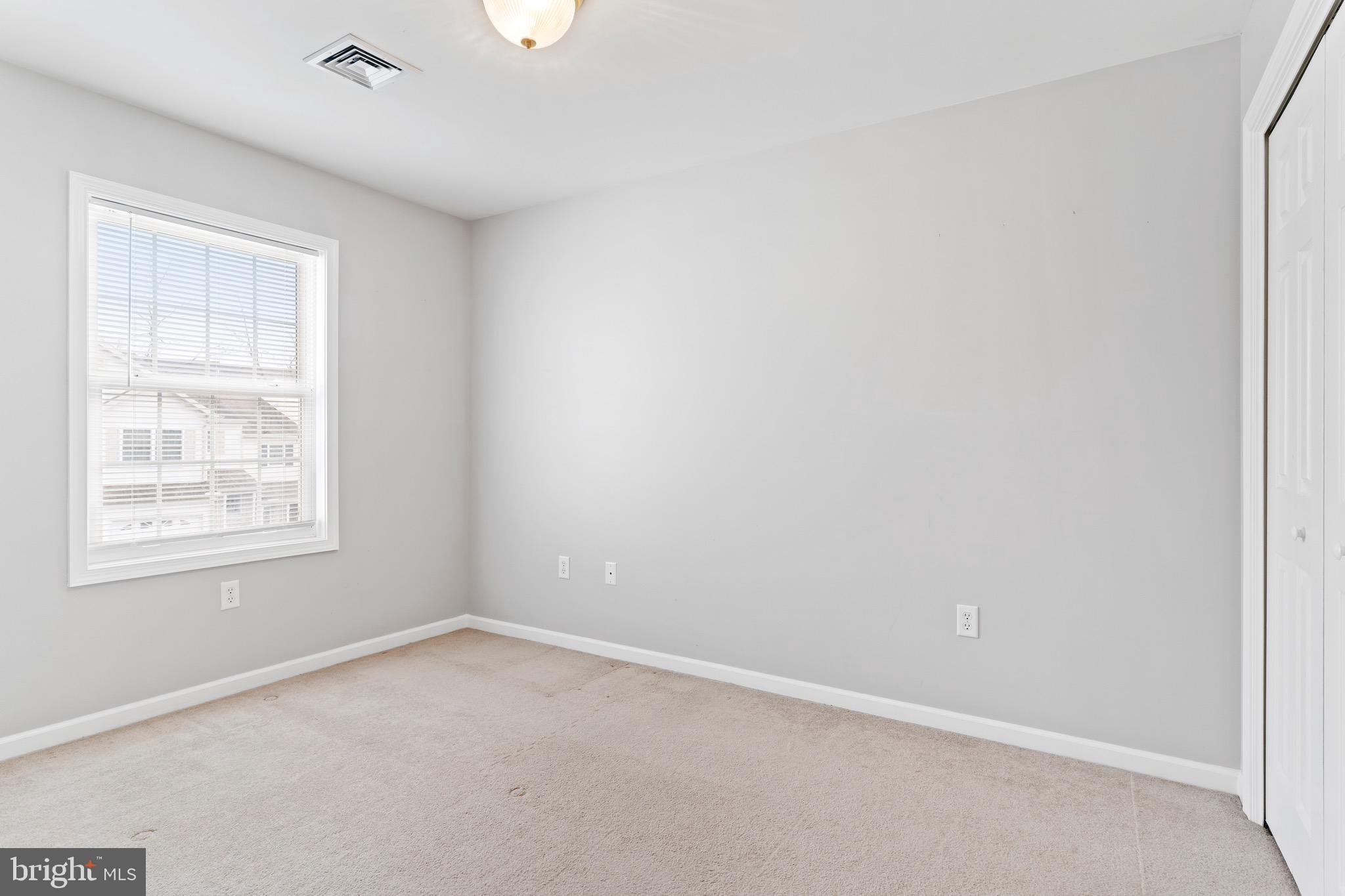 NORTHWOODS CROSSING - Residential