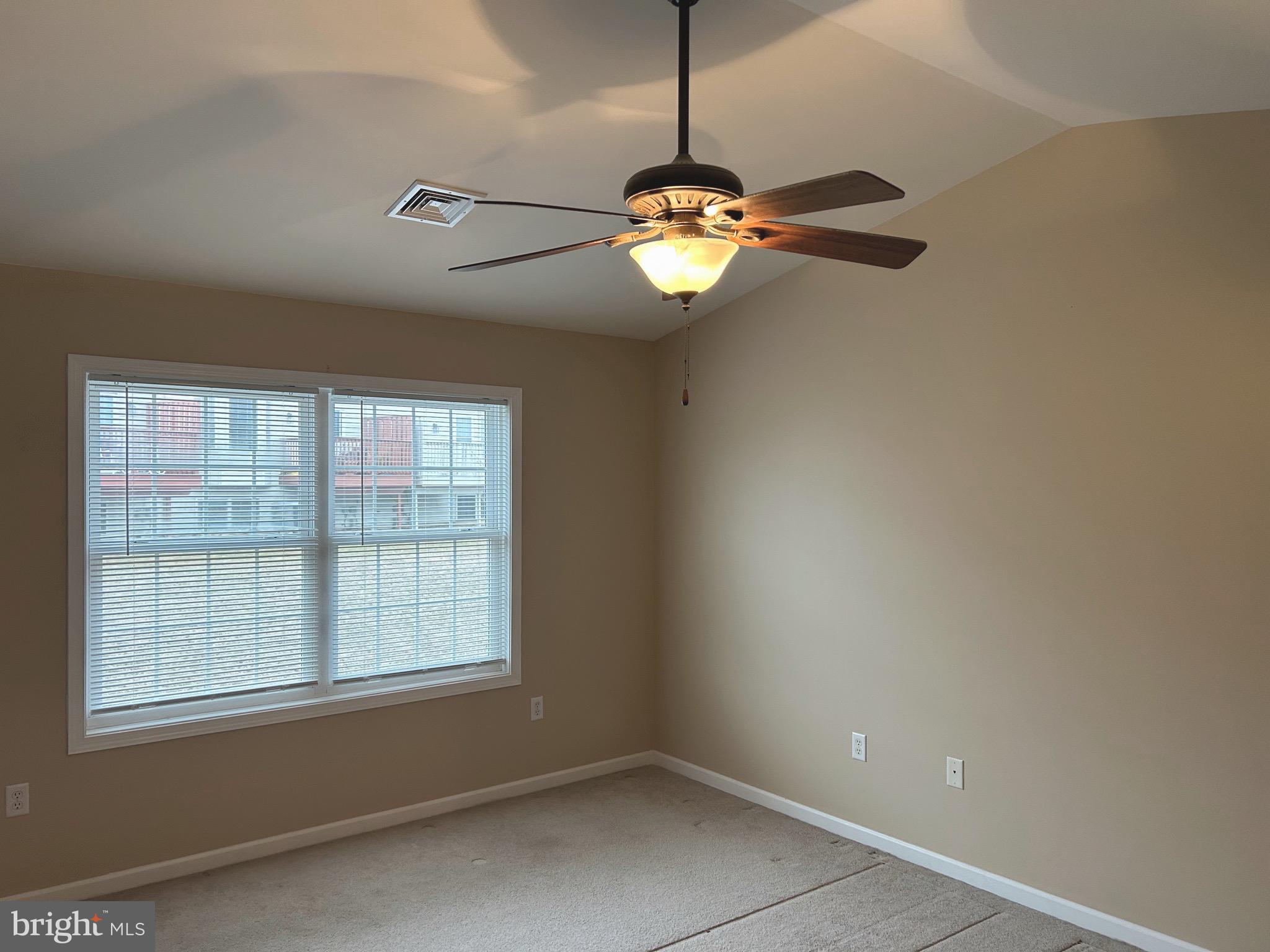 NORTHWOODS CROSSING - Residential