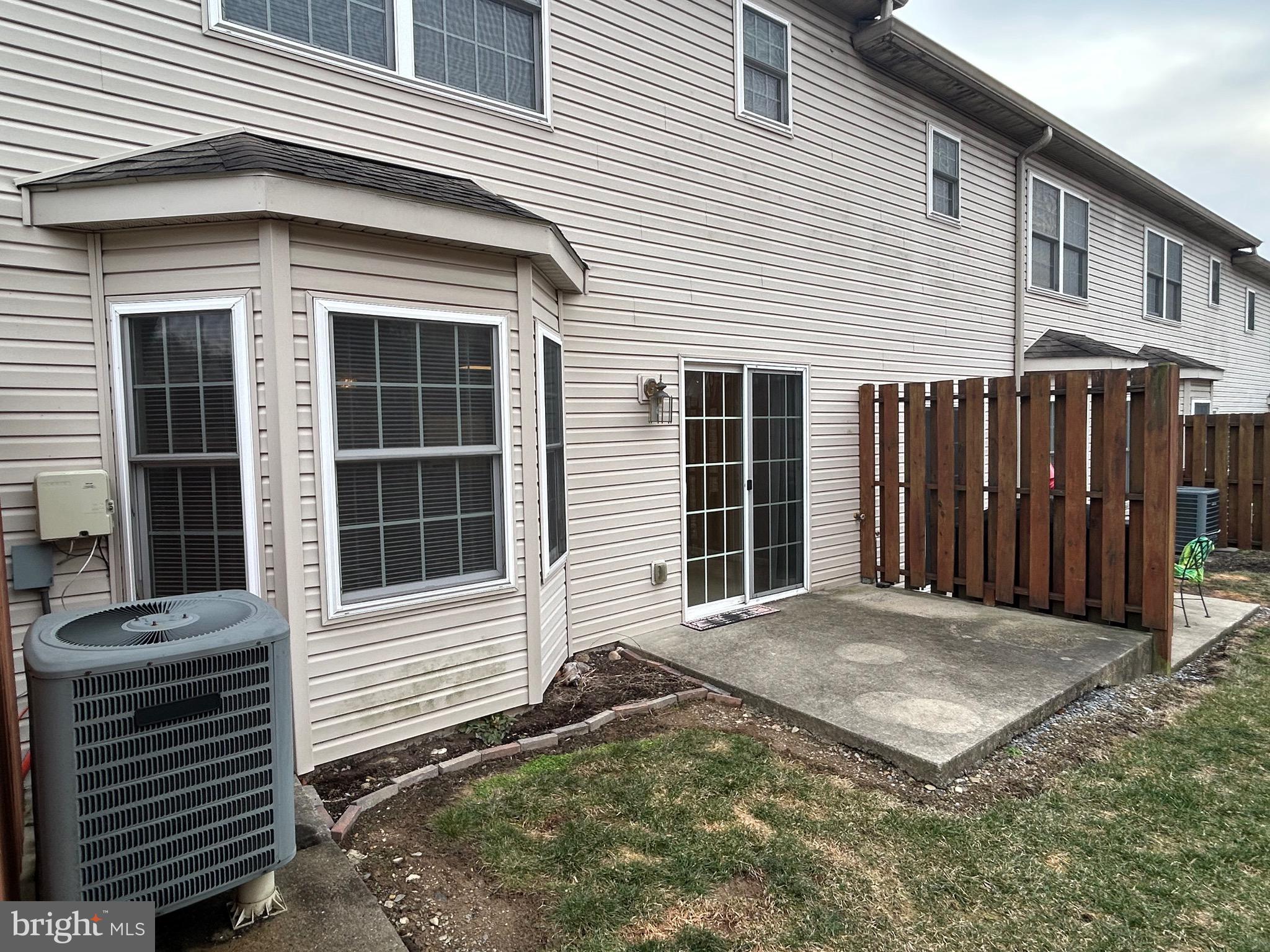 NORTHWOODS CROSSING - Residential