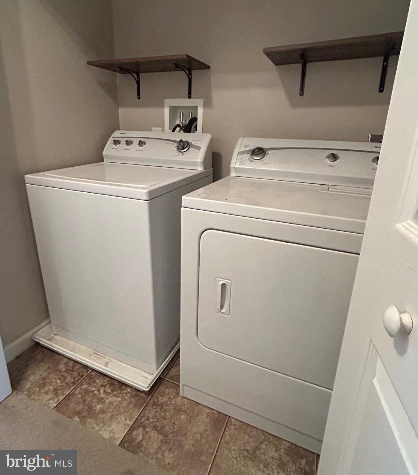 NORTHWOODS CROSSING - Residential