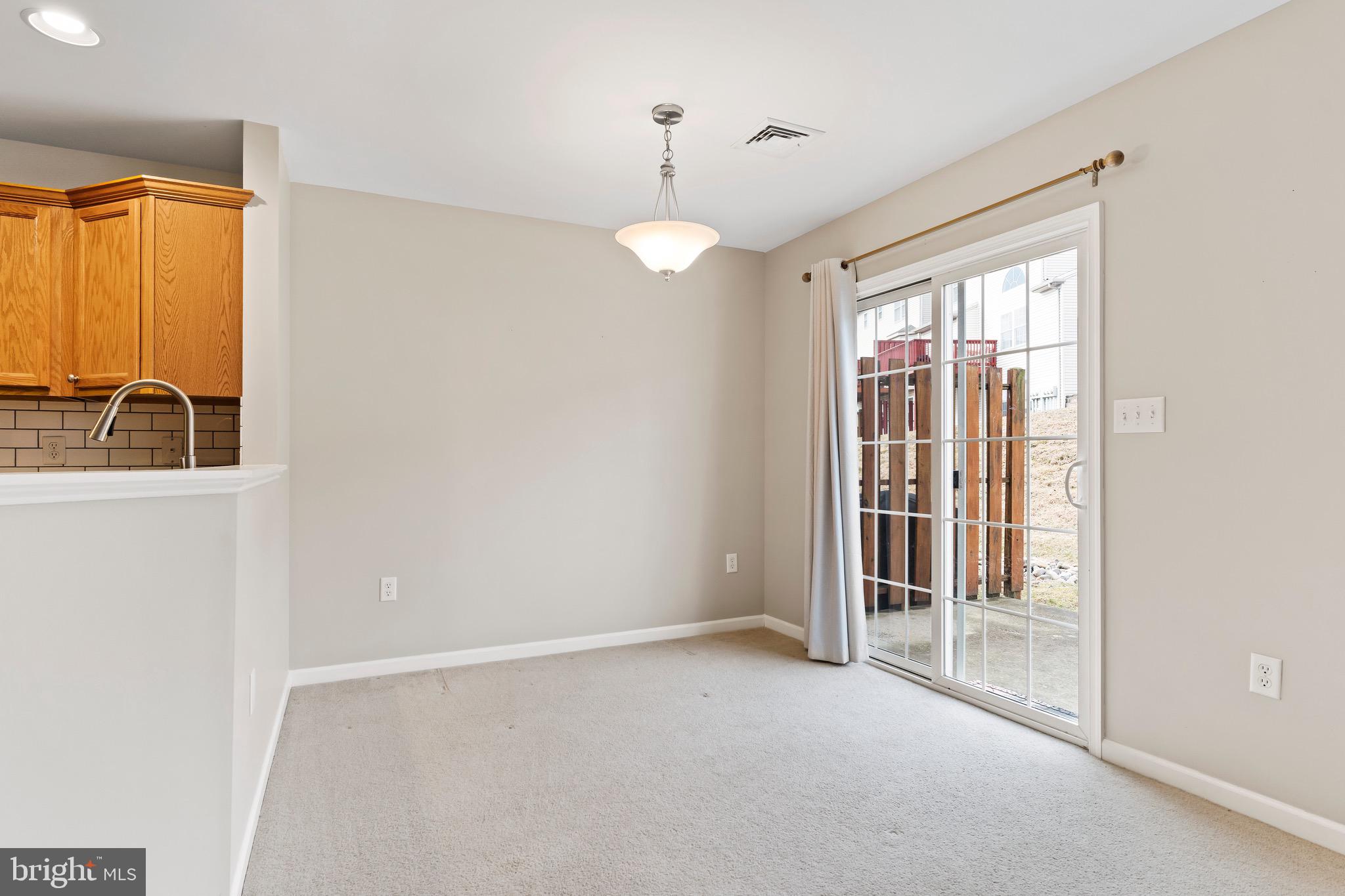 NORTHWOODS CROSSING - Residential