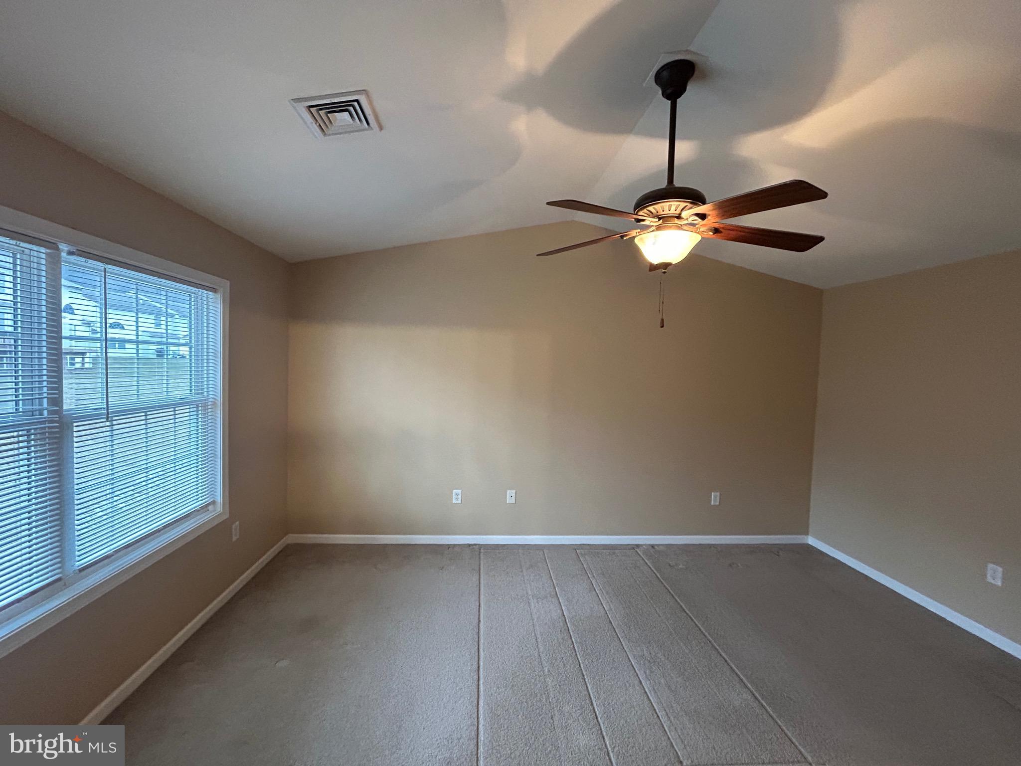 NORTHWOODS CROSSING - Residential