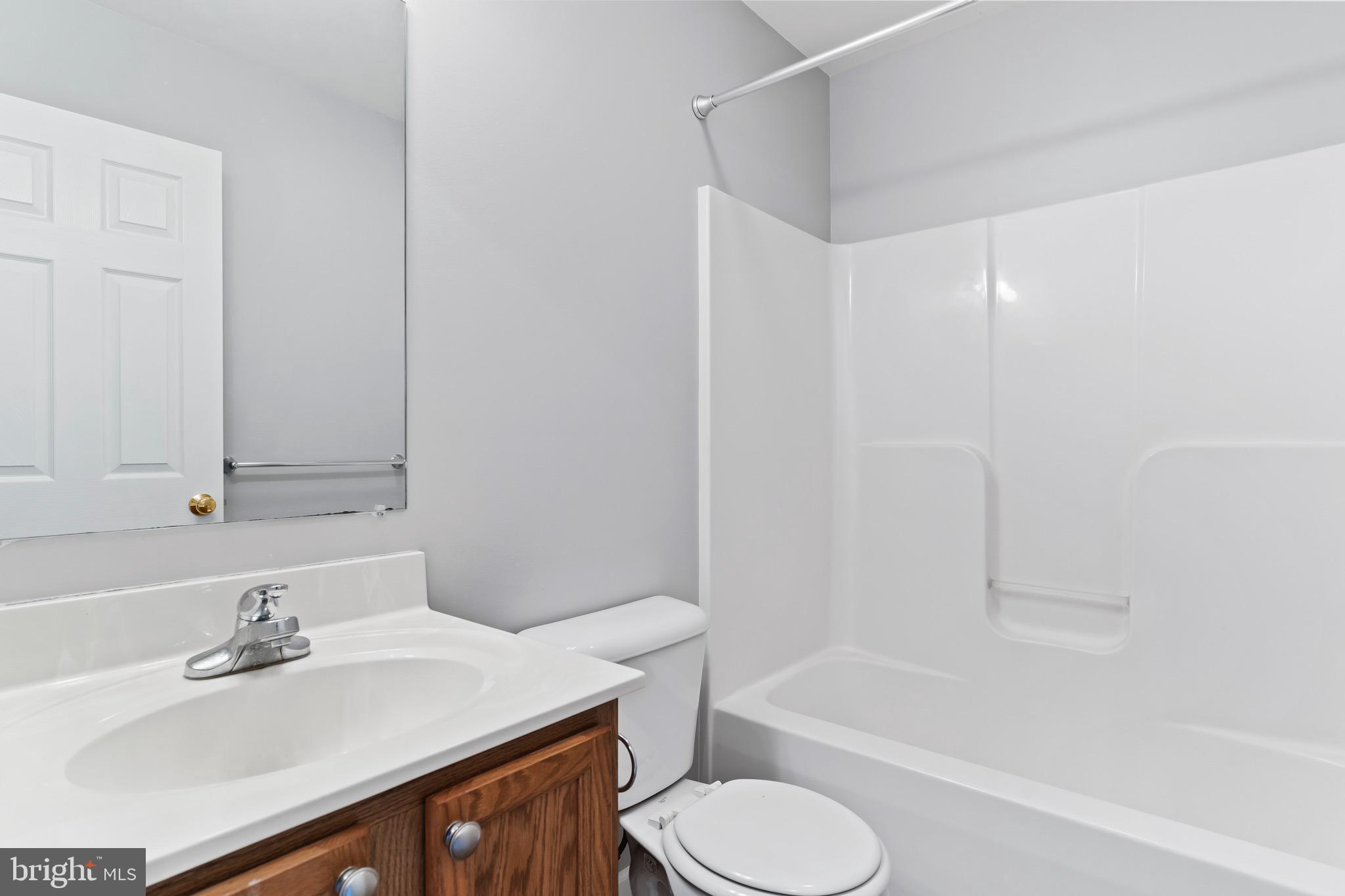 NORTHWOODS CROSSING - Residential