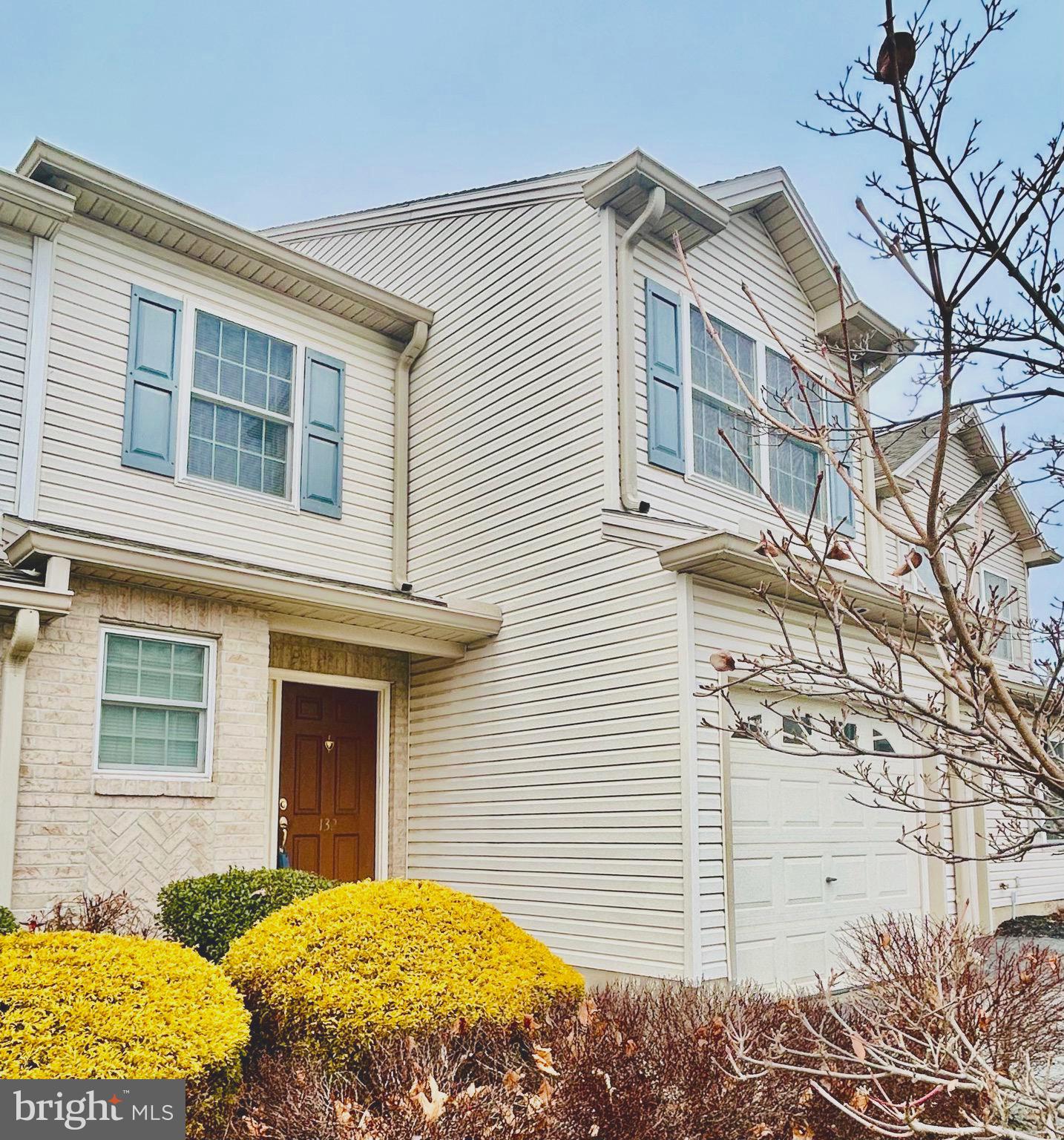 NORTHWOODS CROSSING - Residential