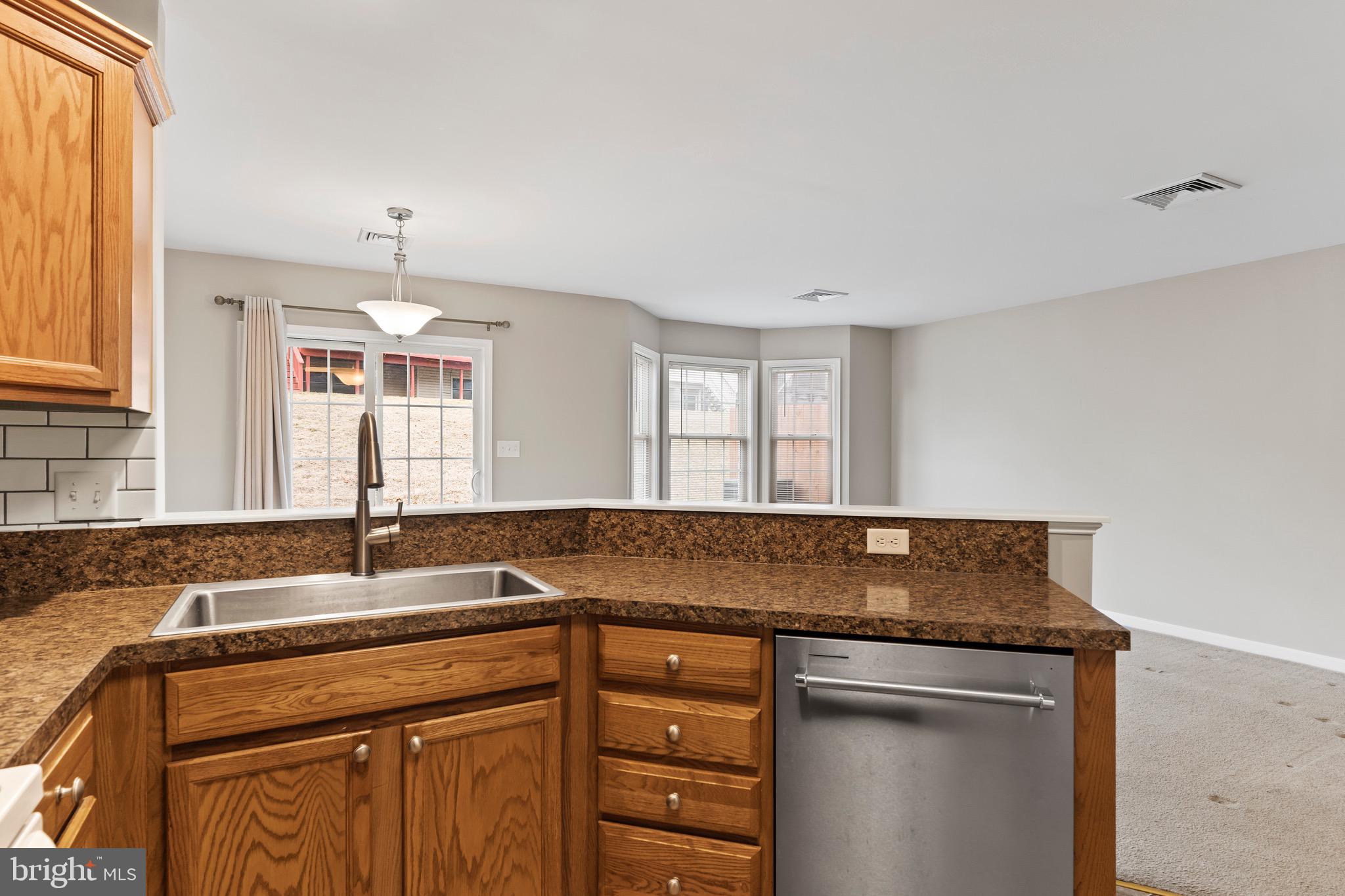 NORTHWOODS CROSSING - Residential