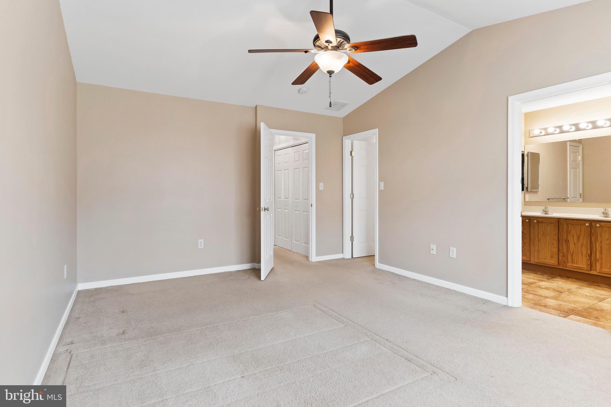 NORTHWOODS CROSSING - Residential