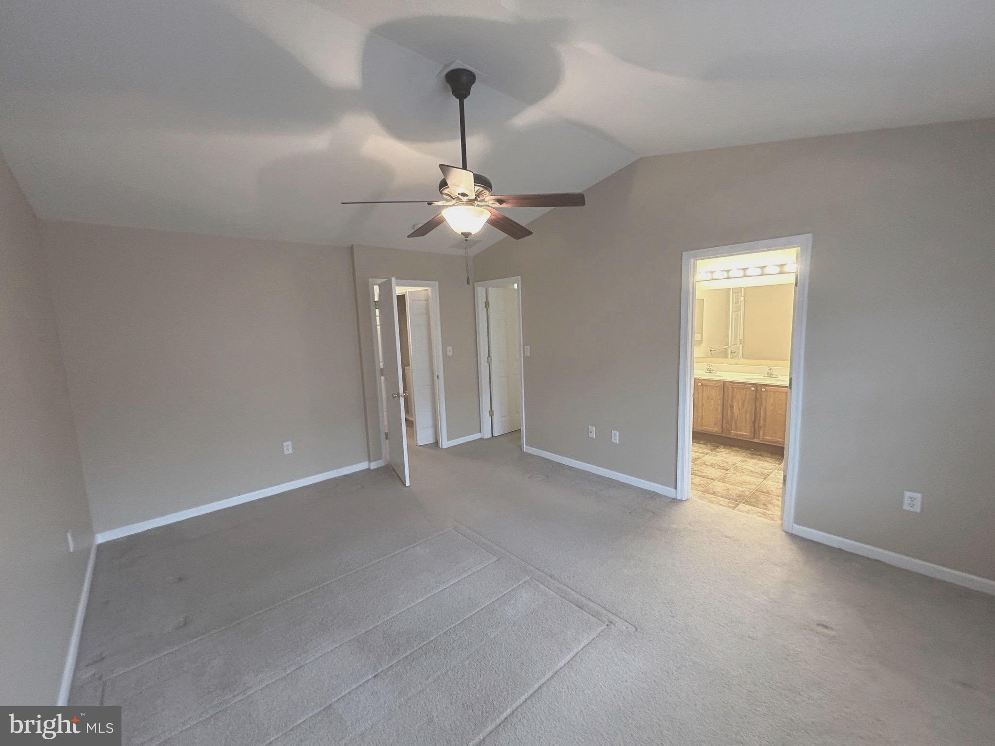 NORTHWOODS CROSSING - Residential