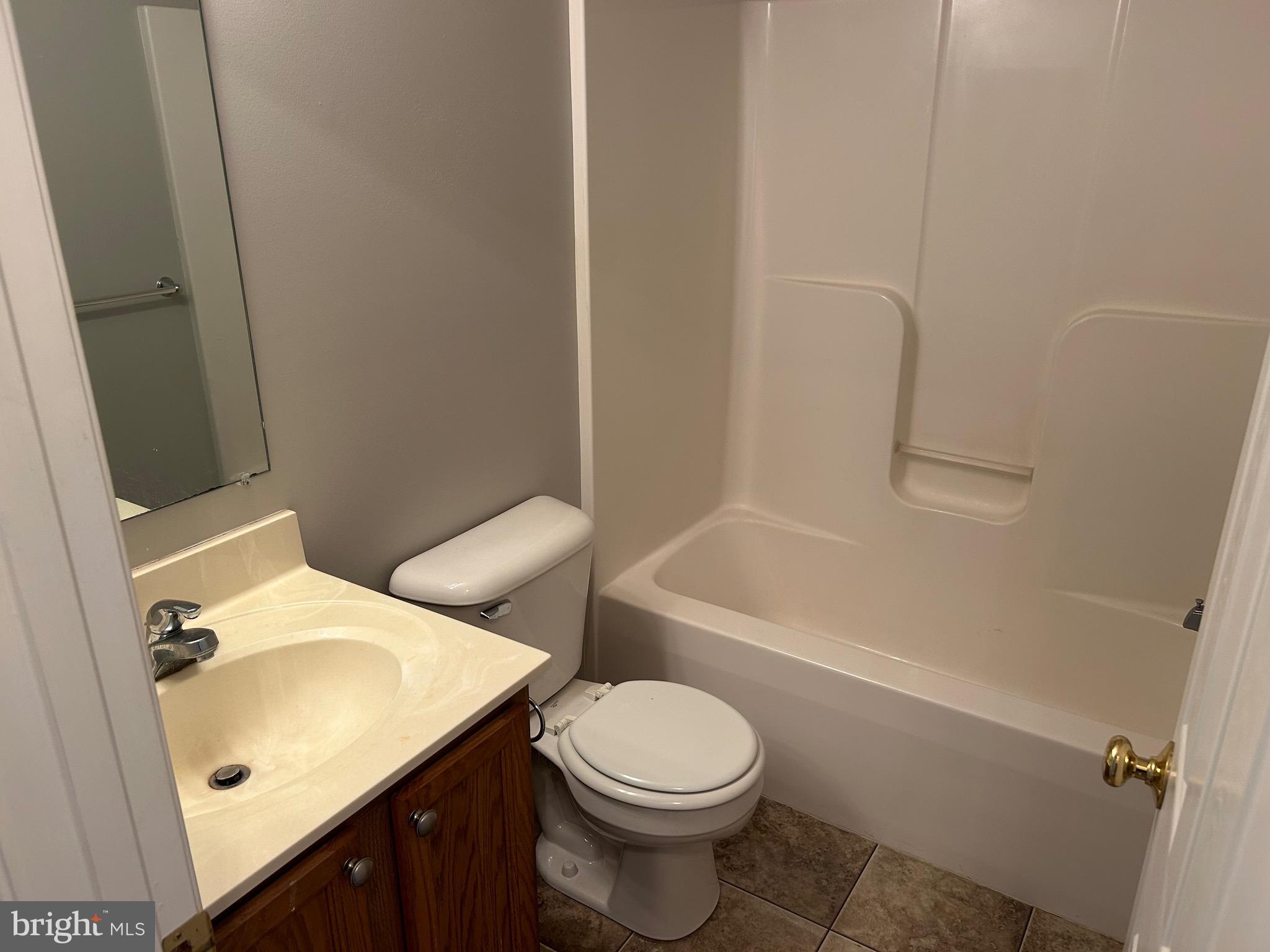 NORTHWOODS CROSSING - Residential