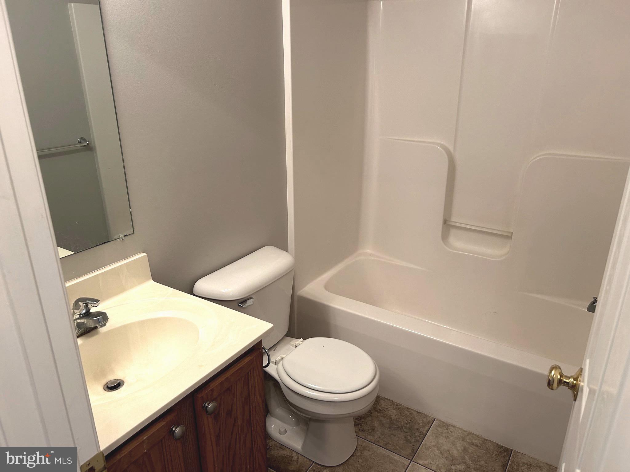 NORTHWOODS CROSSING - Residential