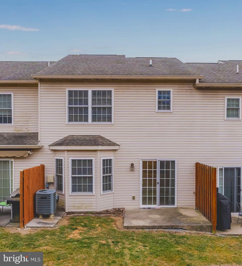 NORTHWOODS CROSSING - Residential