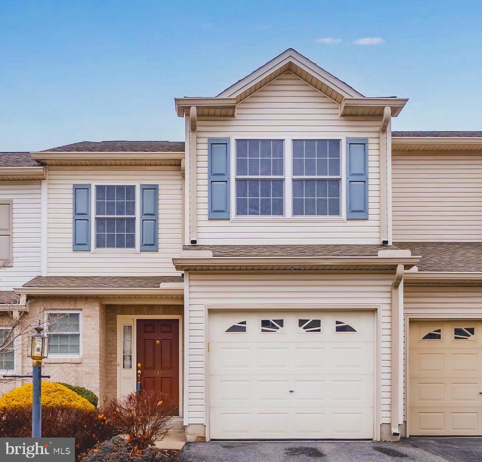 NORTHWOODS CROSSING - Residential