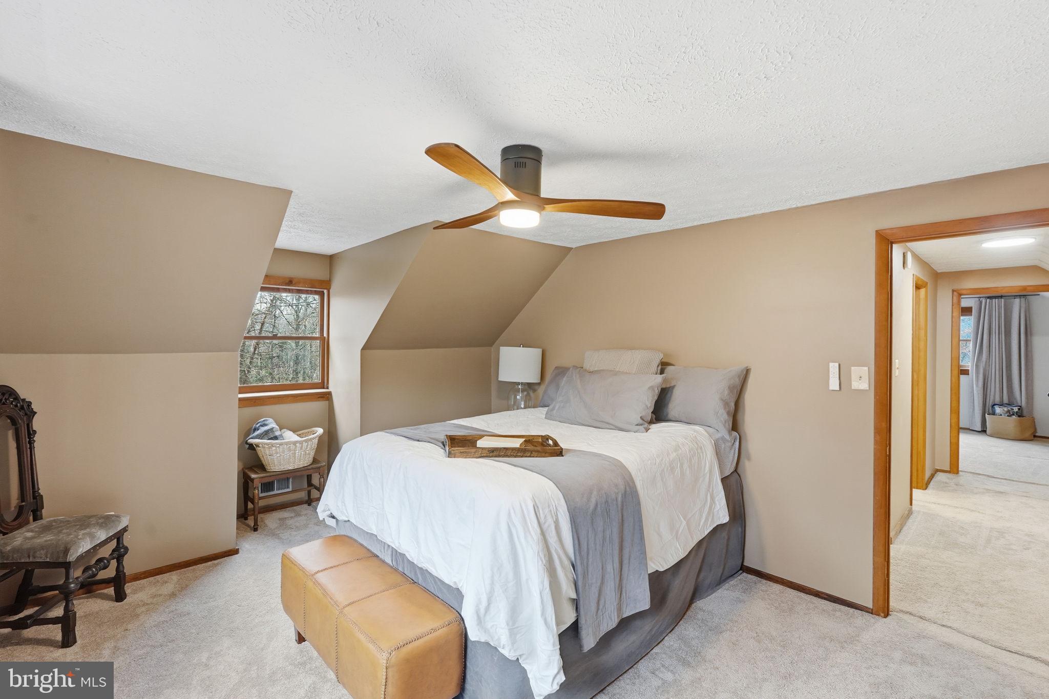 QUEEN TREE LANDING - Residential