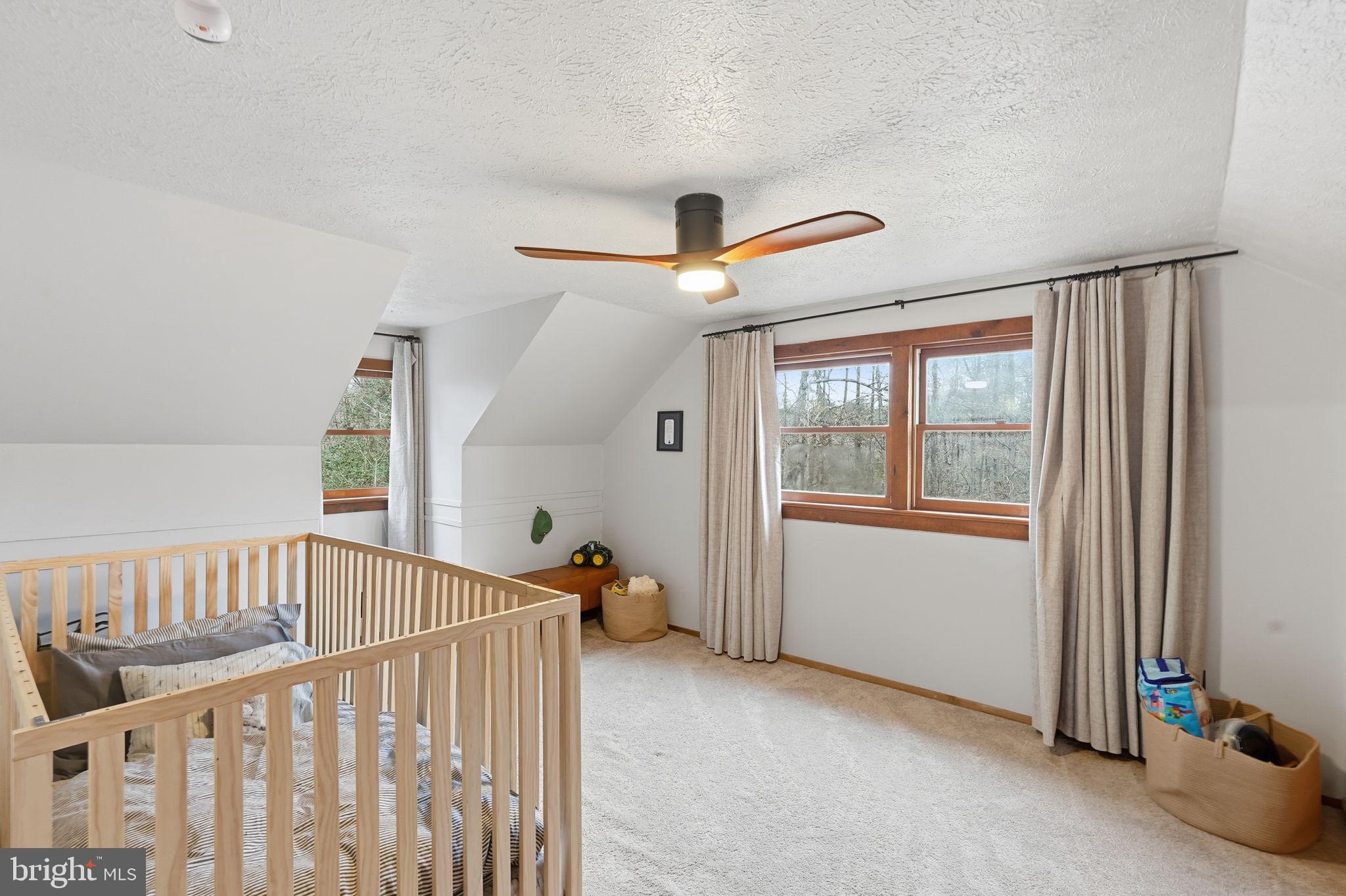 QUEEN TREE LANDING - Residential