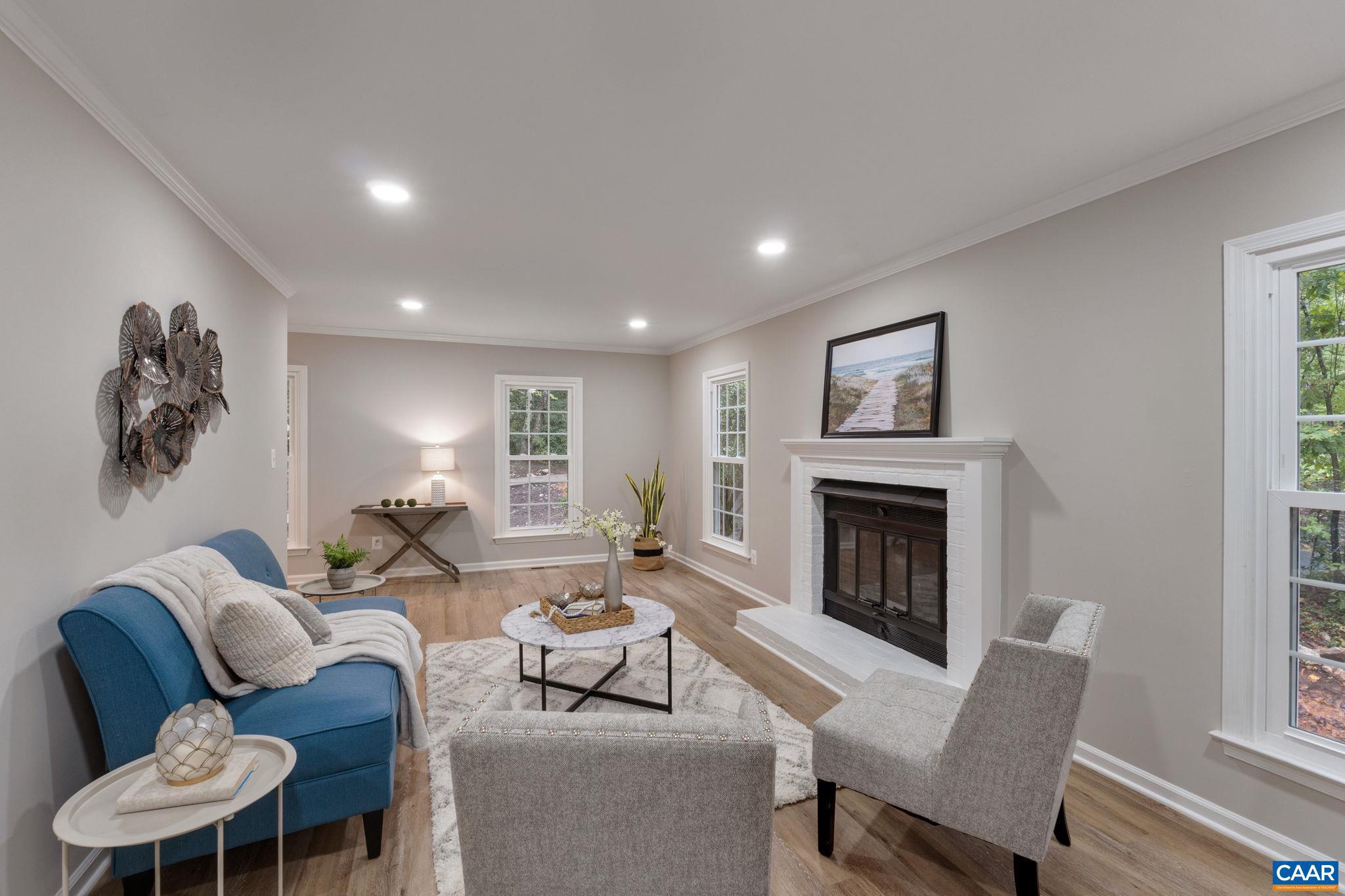 LAKE MONTICELLO - Residential