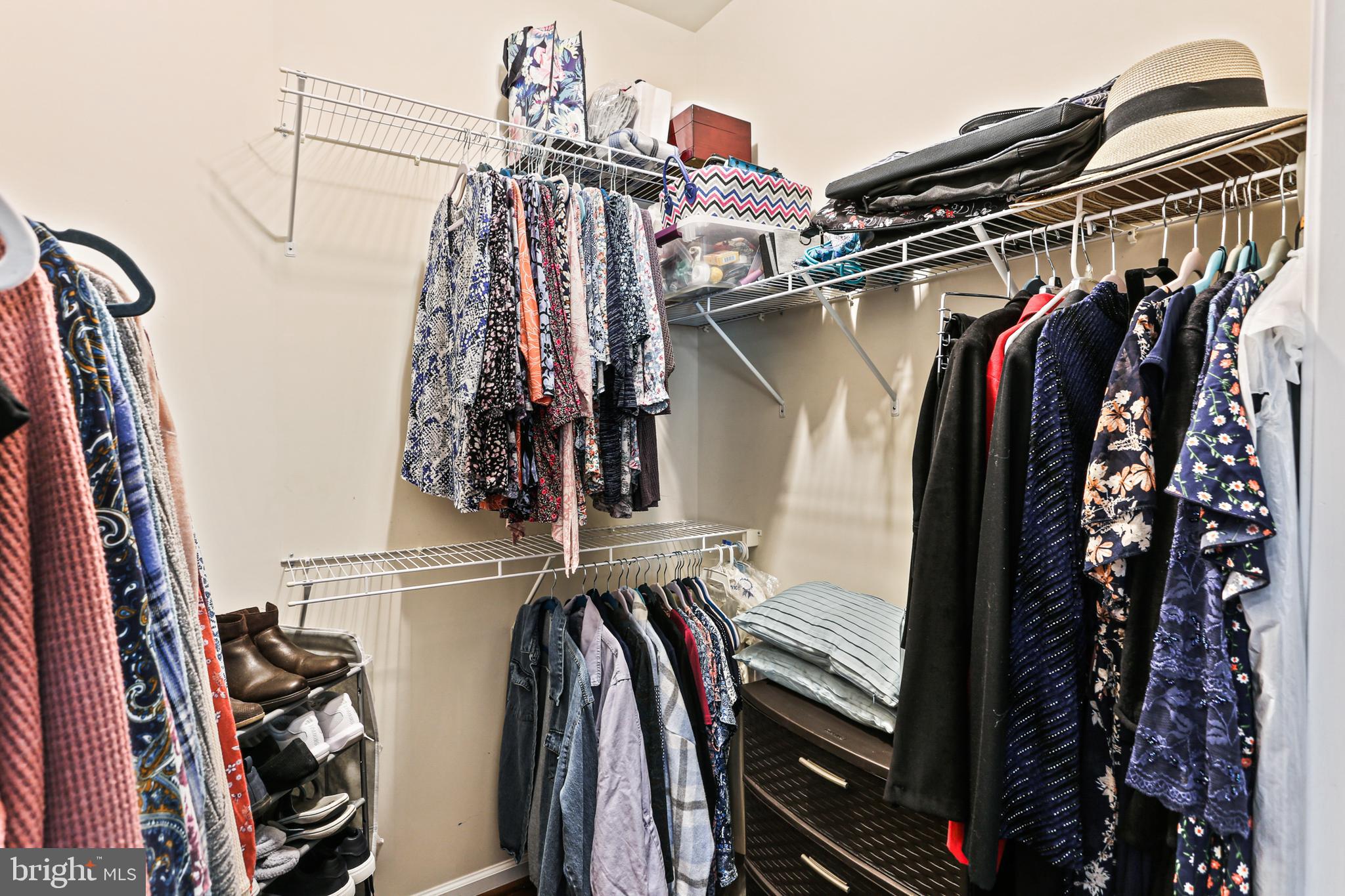 VILLAGE CREST AT TAYLOR VILLAGE - Residential