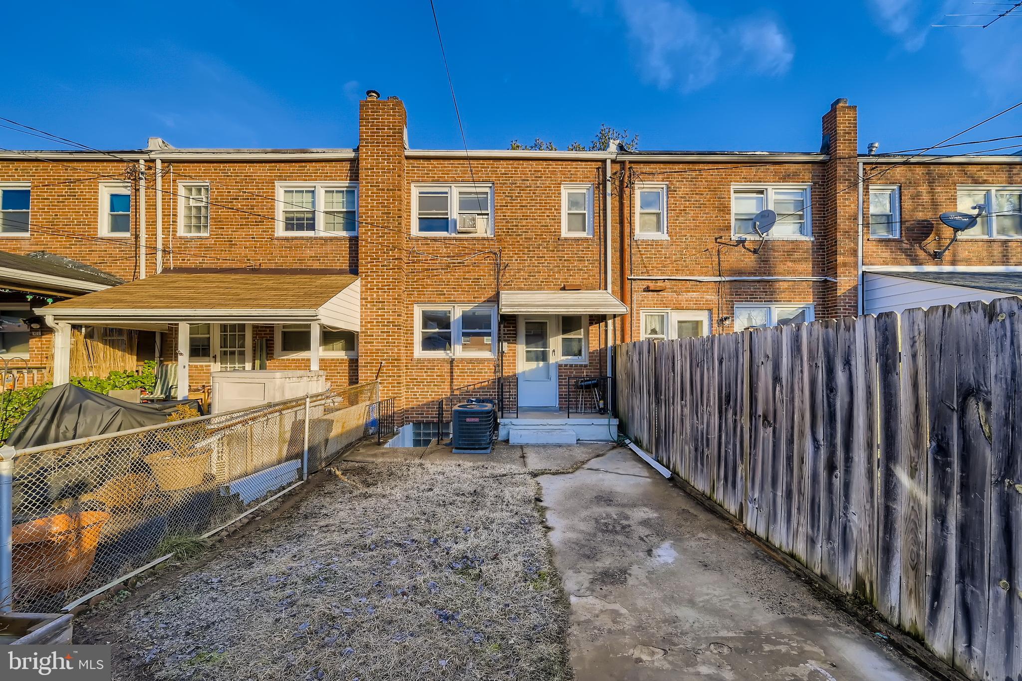 SOUTHBROOK - Residential