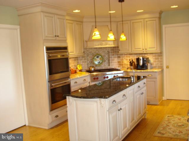 PENN OAKS - Residential