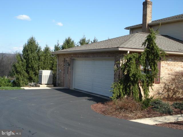 PENN OAKS - Residential