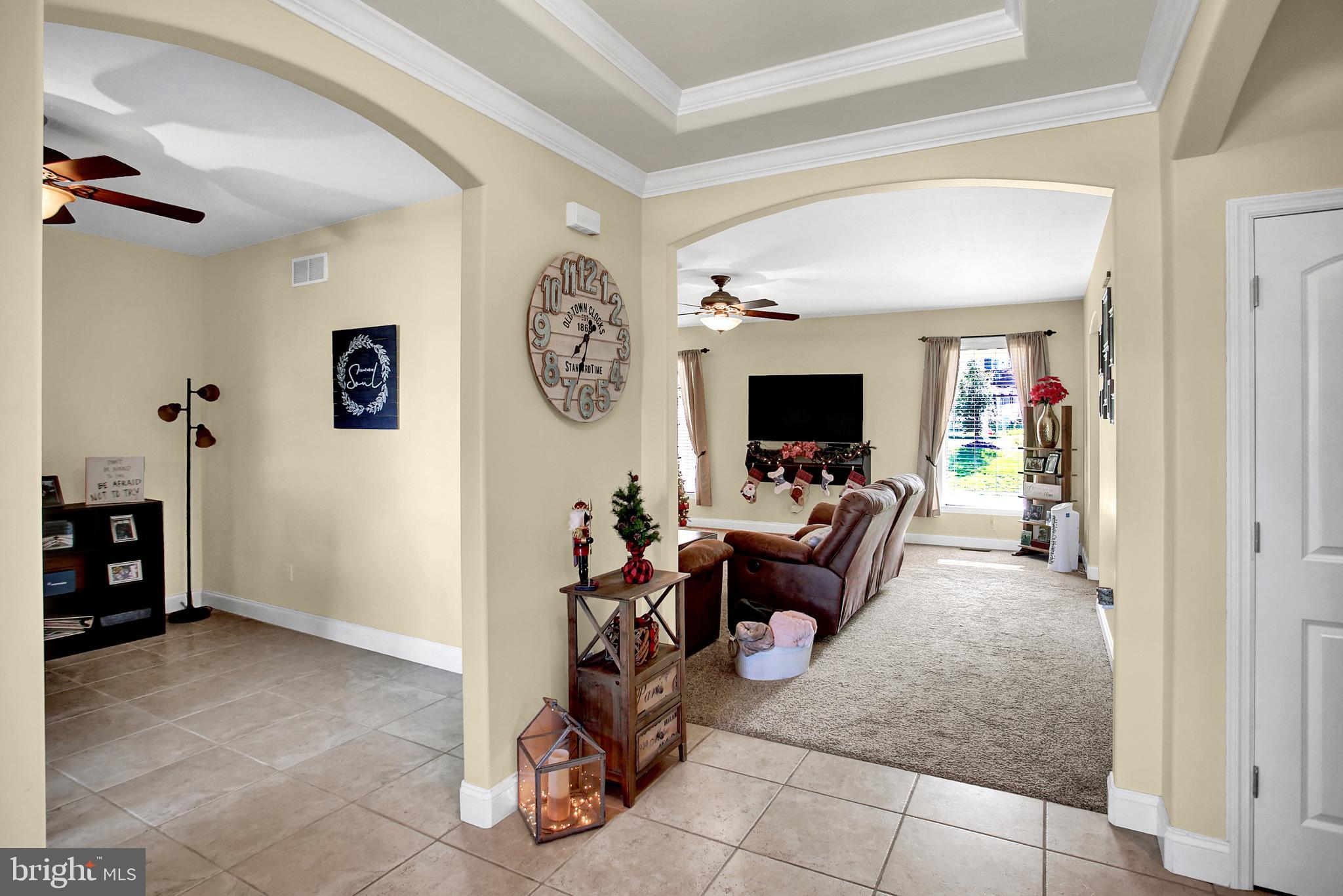 WINDY HEIGHTS - Residential