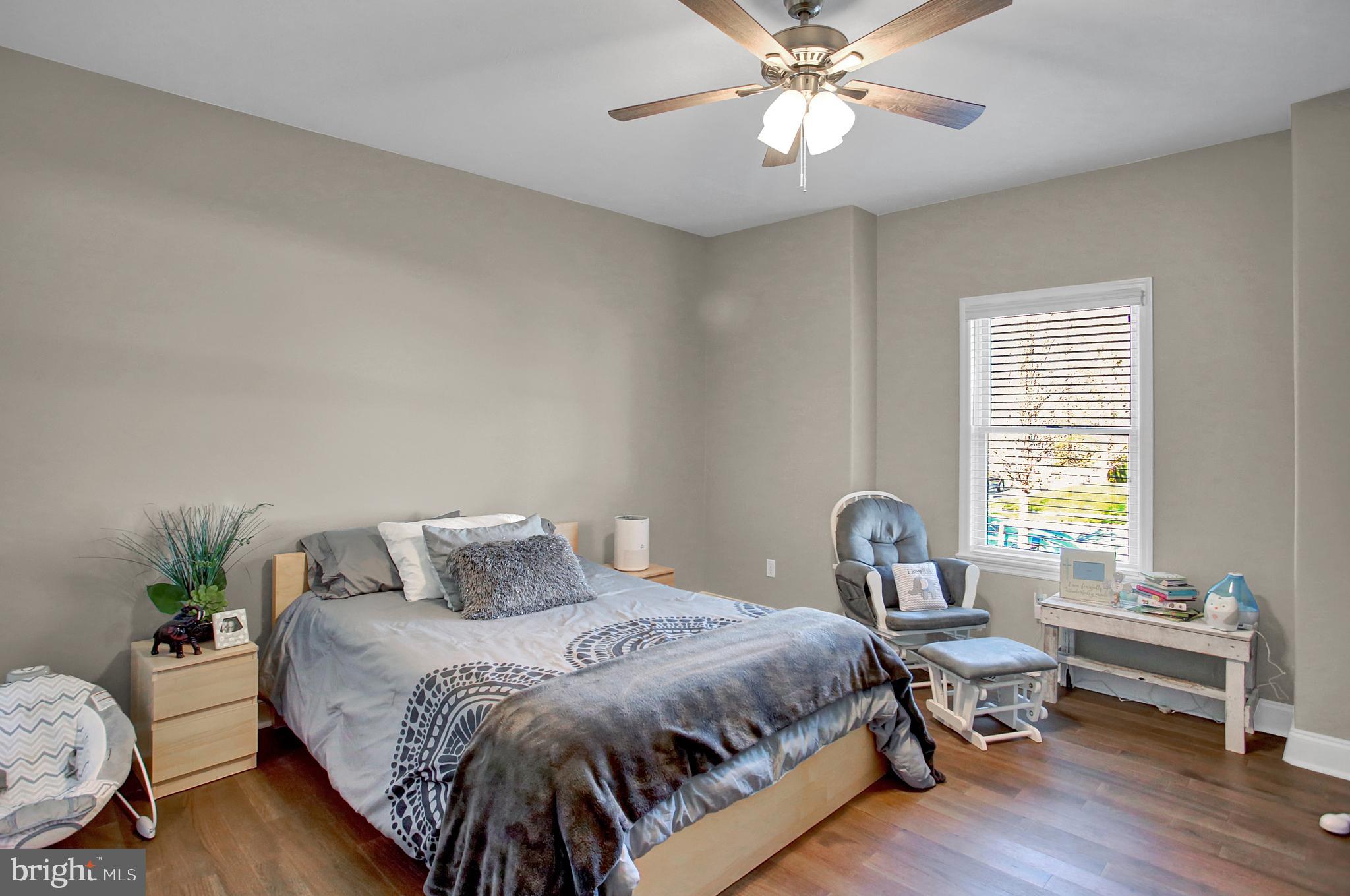 WINDY HEIGHTS - Residential
